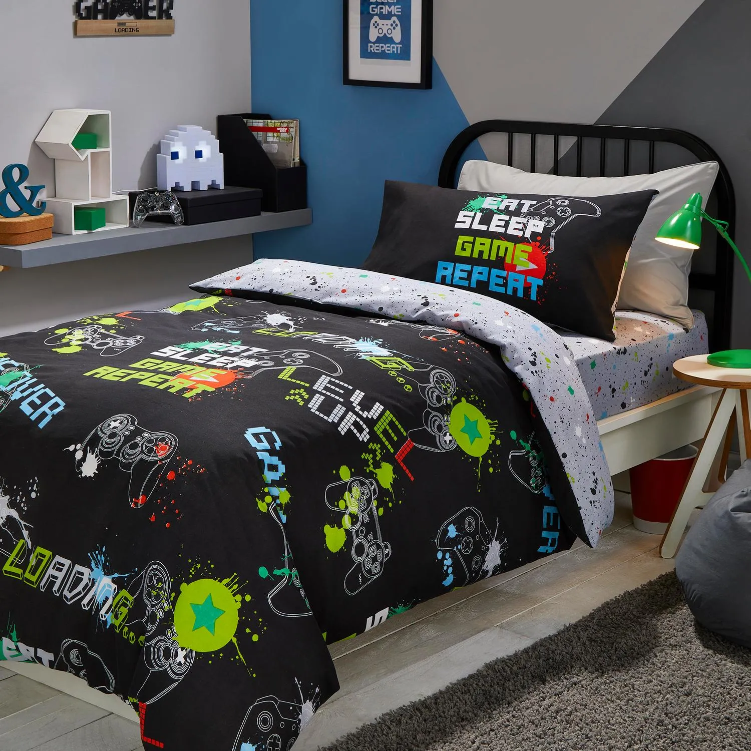 Game Glow Single Duvet Set Glow in the Dark - Black, Polycotton product