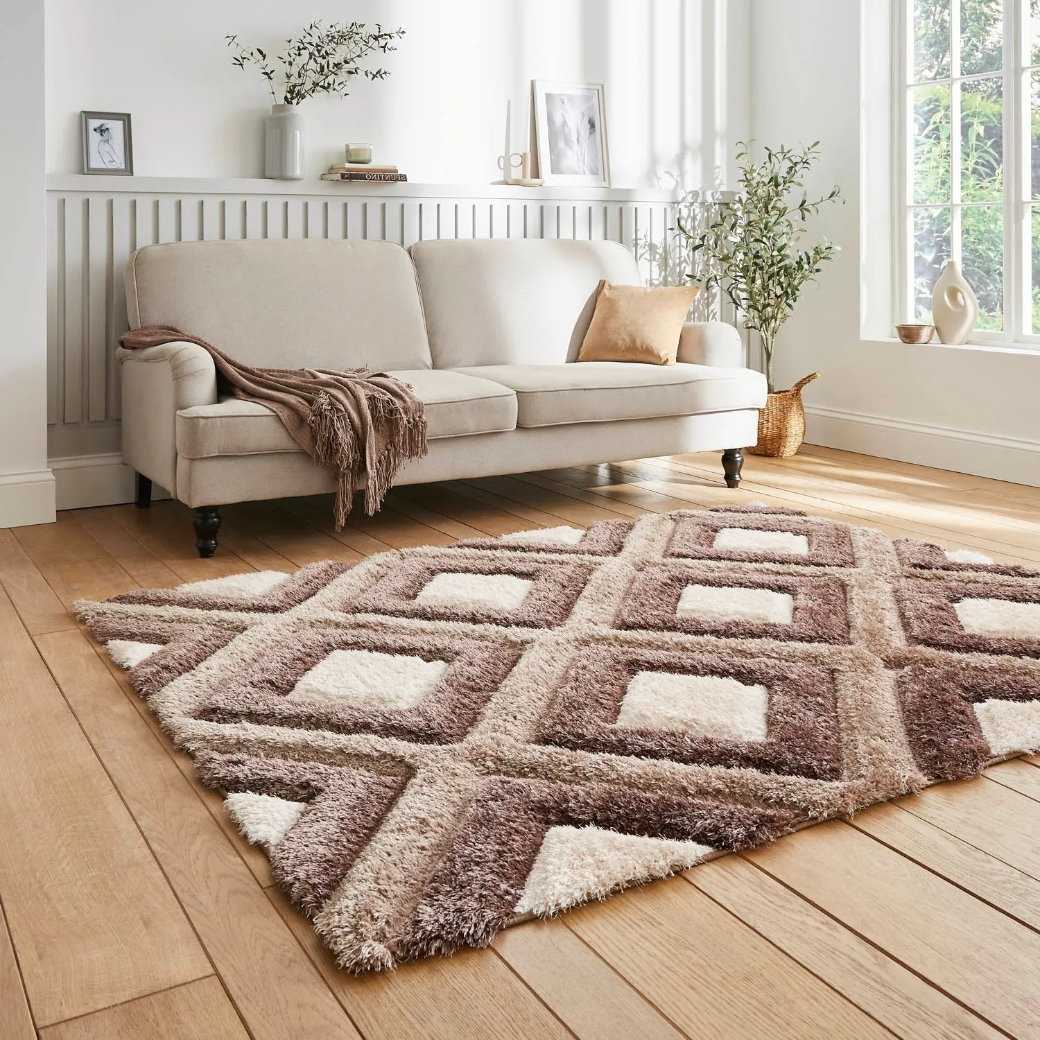Geometric Rug Hand-Carved - Brown, Polypropylene