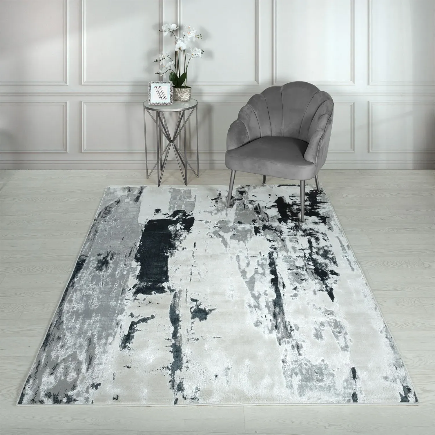 Glacier Rug with Metallic Accents - Grey