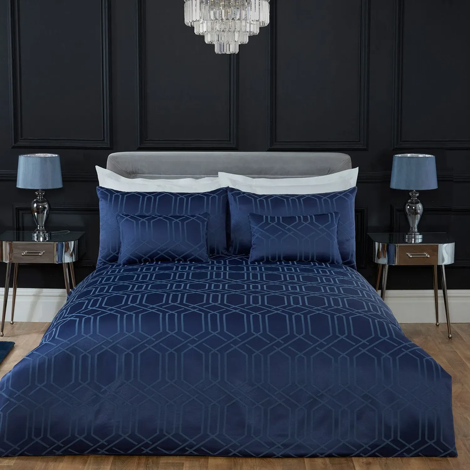 Hamilton Single Jacquard Duvet Set - Navy, Cotton-Rich product