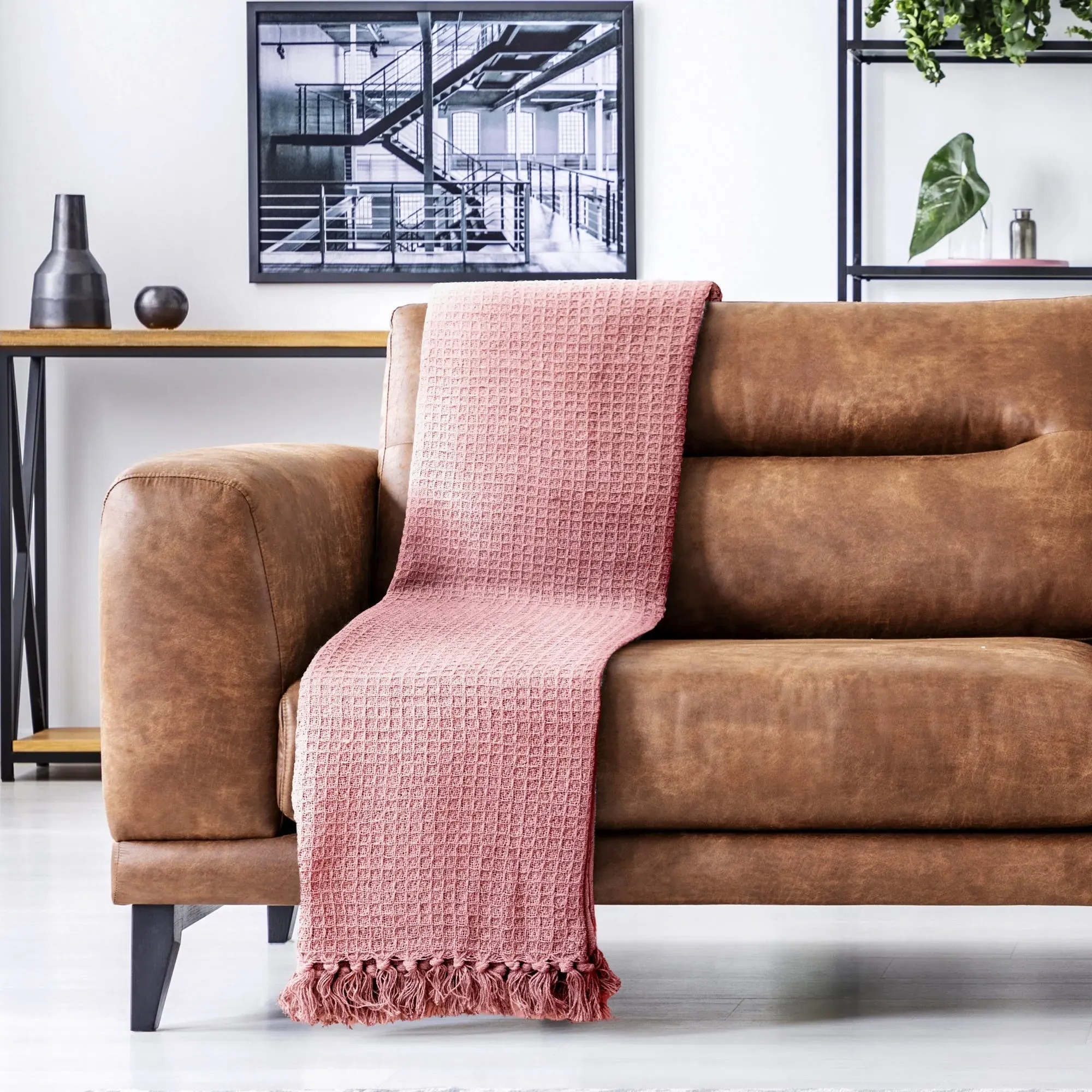 Honeycomb Throw with Tassels - Pink, Cotton