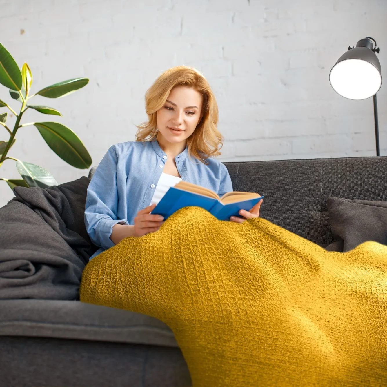 Honeycomb Throw with Tassels - Yellow, Cotton