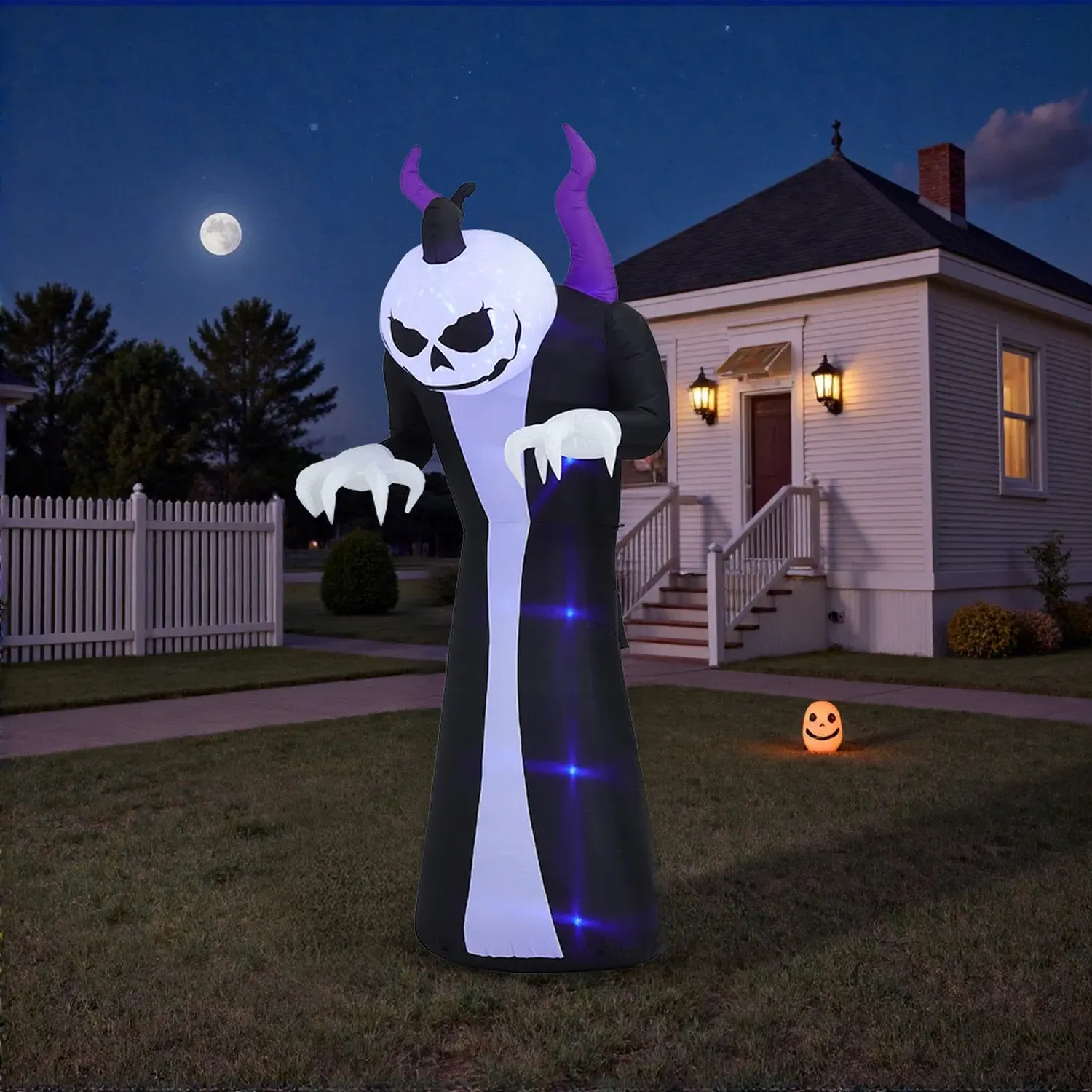 Inflatable Halloween LED Creepy Ghost 10.3ft - Black by Julian Charles, alternate view