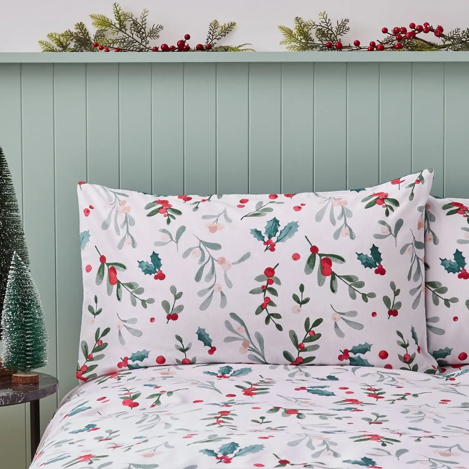 King Size Duvet Set Holly Mistletoe - White, Cotton
