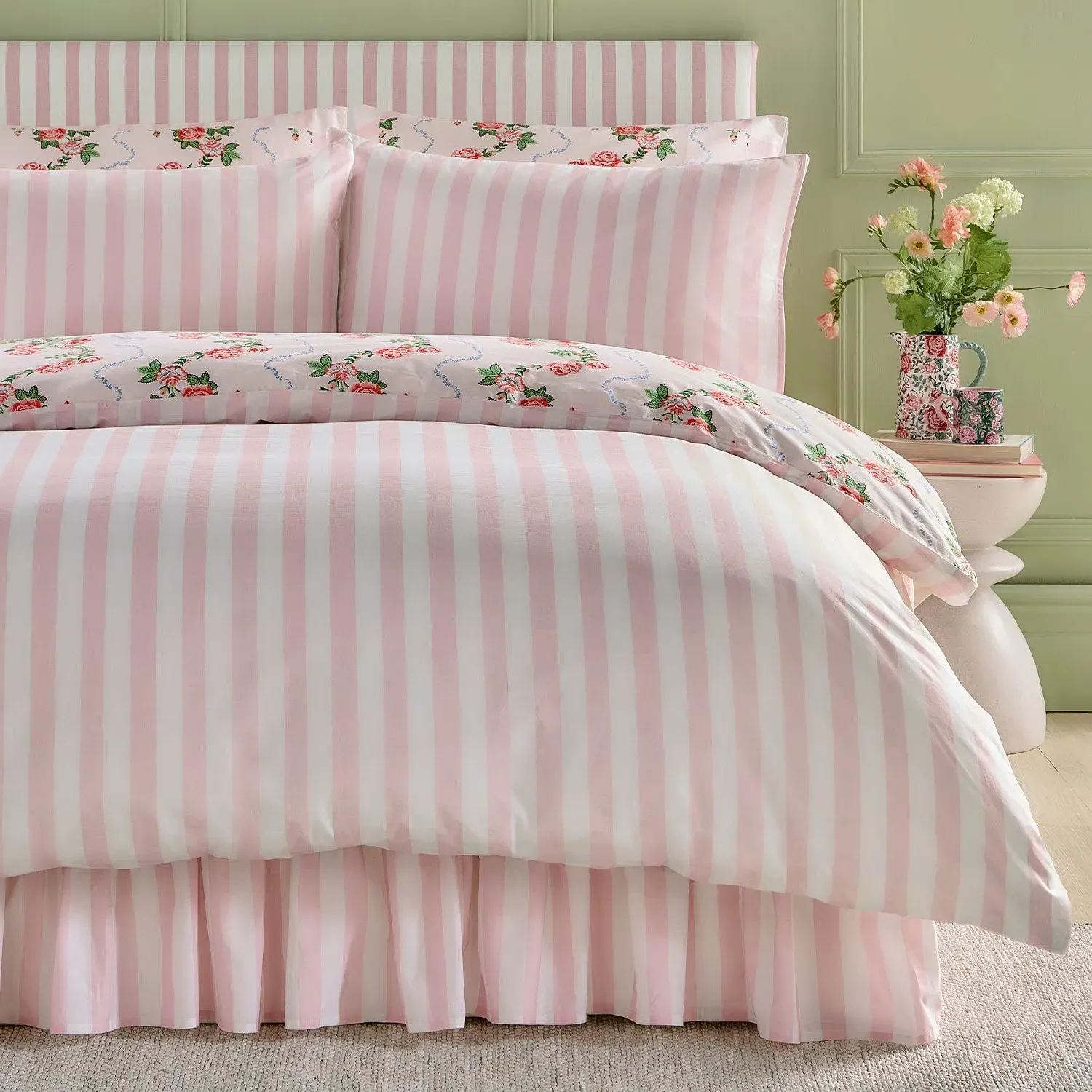 King Size Duvet Set with Hand-Painted Roses - Pink