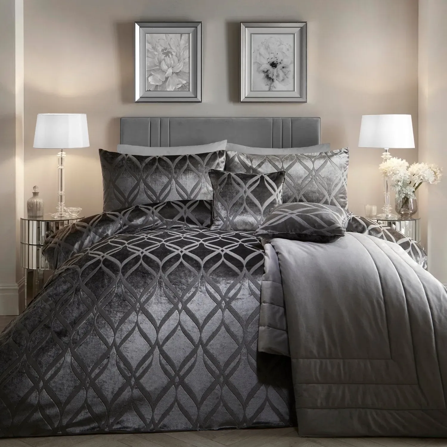 King Size Duvet Set with Ogee Pattern - Grey, Velvet