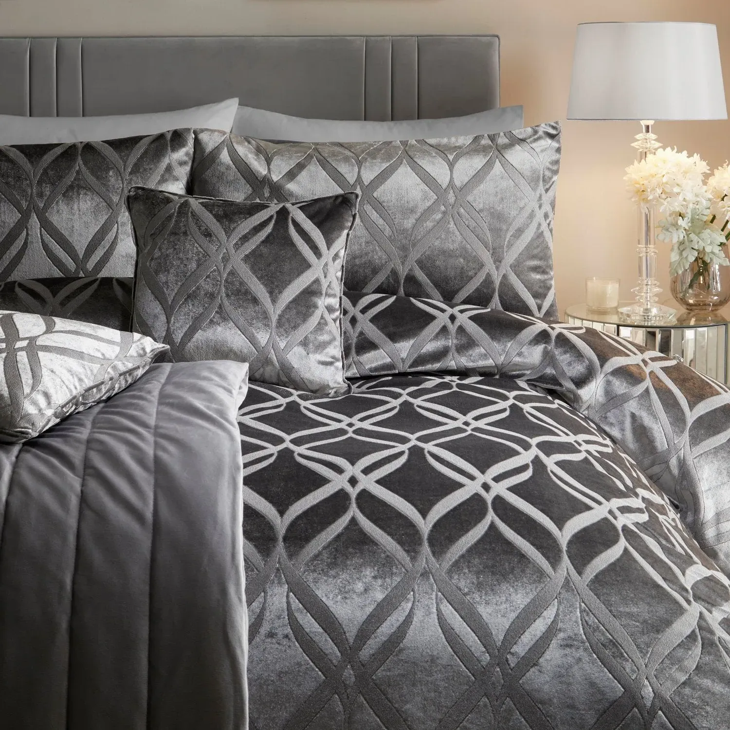 King Size Duvet Set with Ogee Pattern - Grey, Velvet