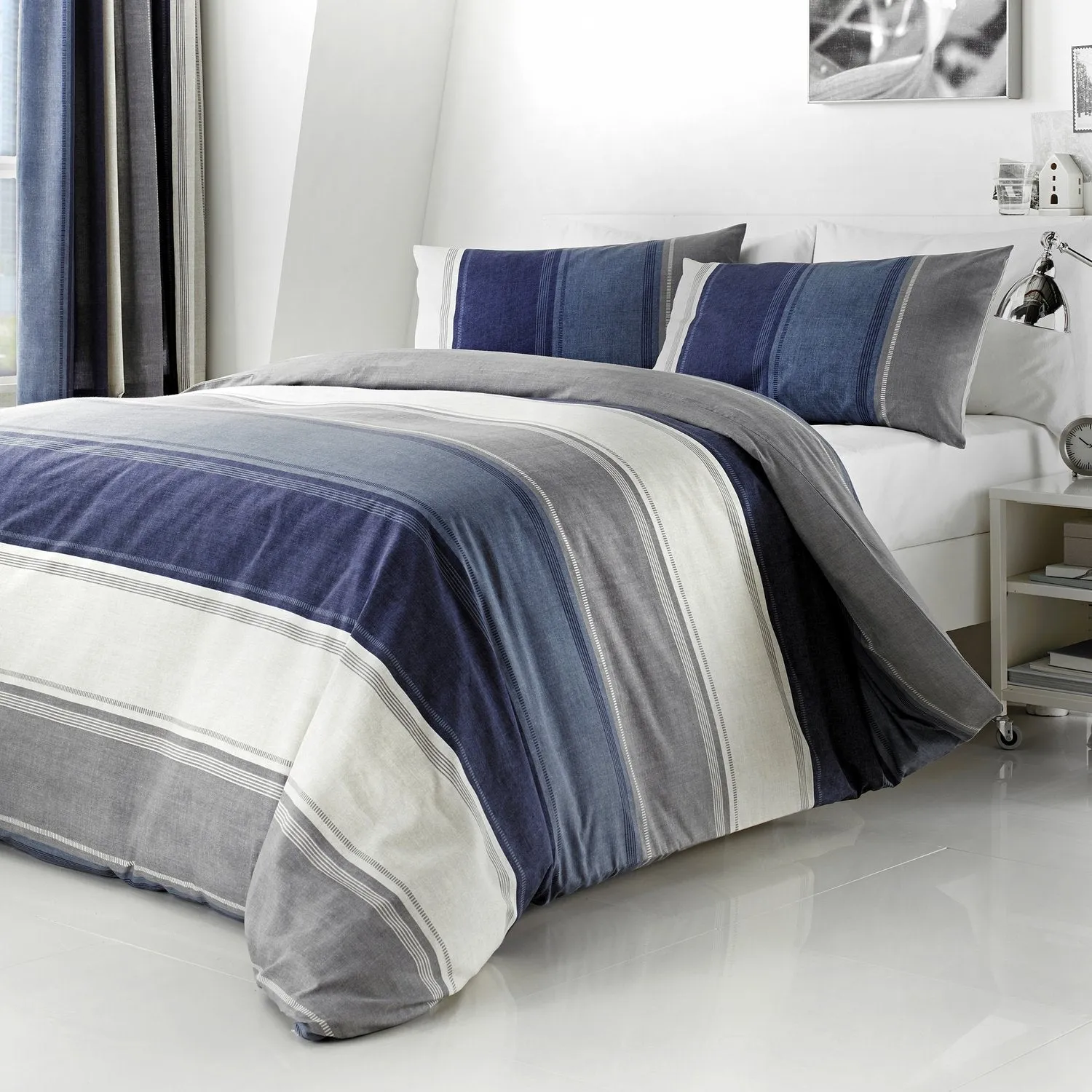 King Size Duvet Set with Stripes - Blue, Polycotton