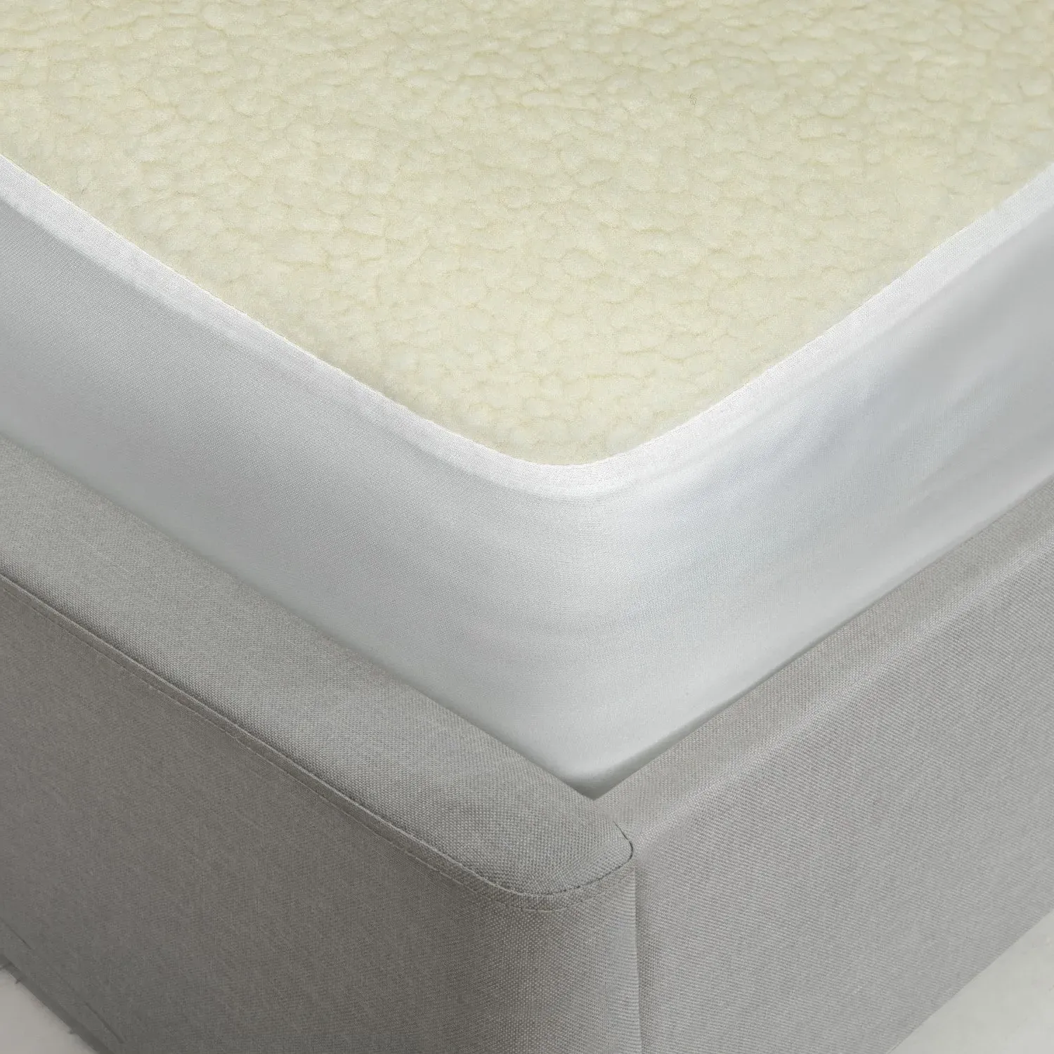 King Size Fleece Mattress Topper - Cream by Julian Charles, image 2