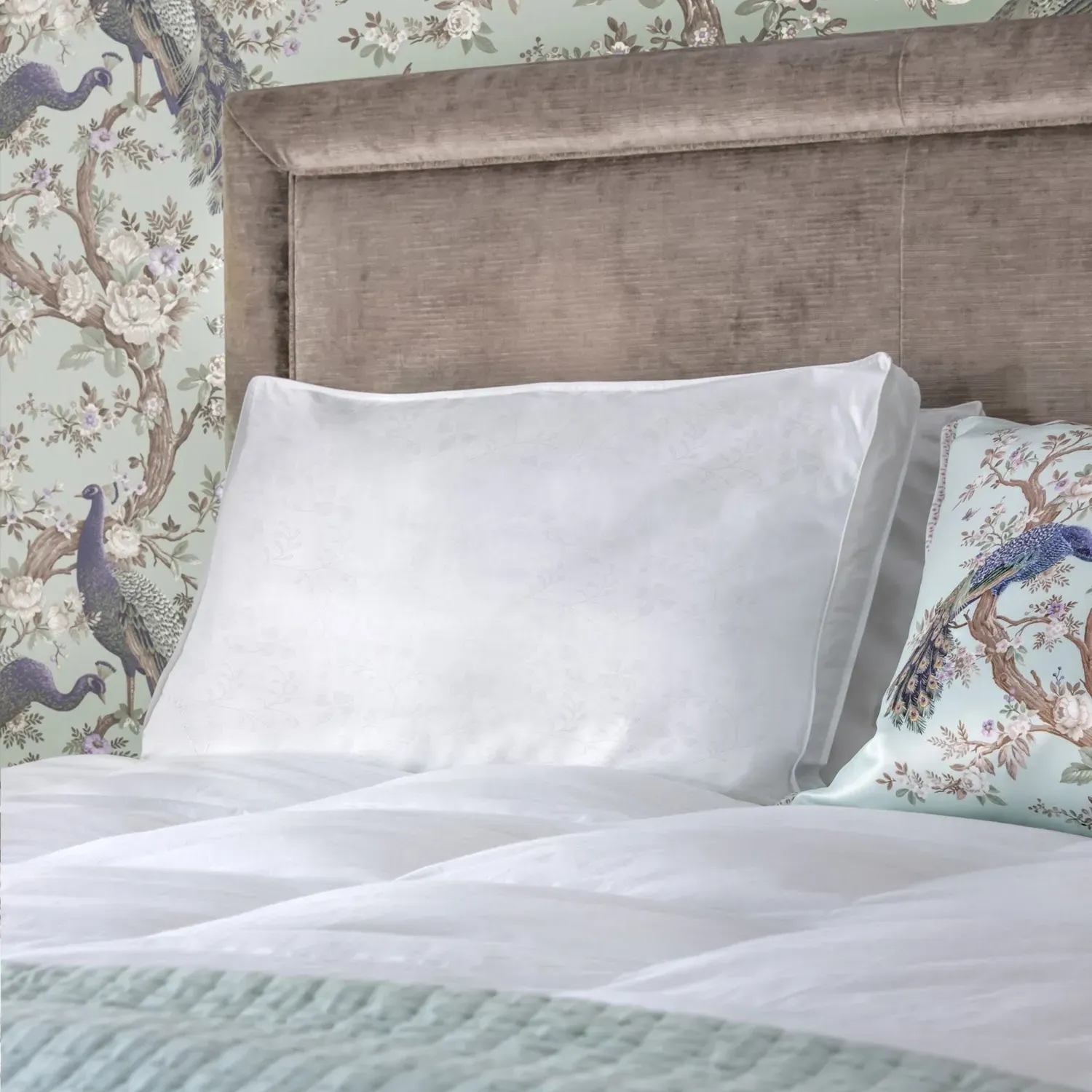 Laura Ashley Back Sleeper Pillow - White product