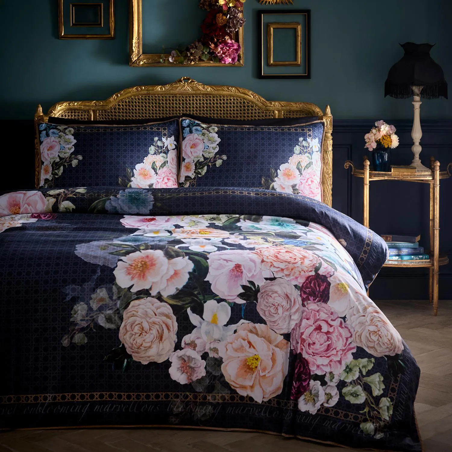 Laurence Llewelyn-Bowen Bouquet List Super King Duvet Set - Navy, Cotton Sateen by Julian Charles