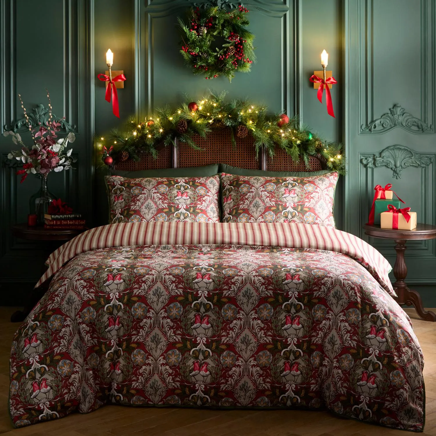 Laurence Llewelyn-Bowen Festive Robin Double Duvet Set - Red, Cotton by Julian Charles, alternate view