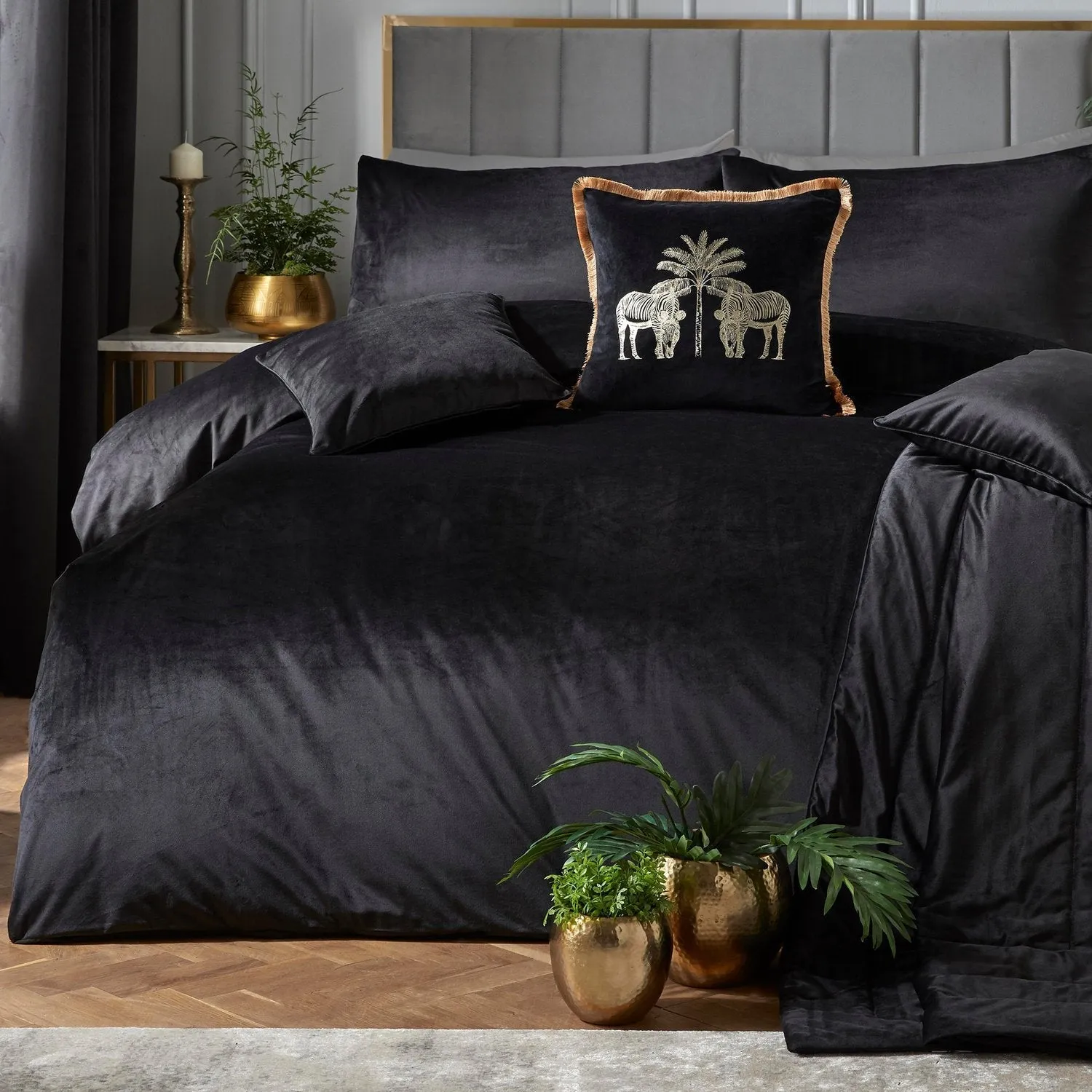 Double Duvet Set - Black, Velvet product