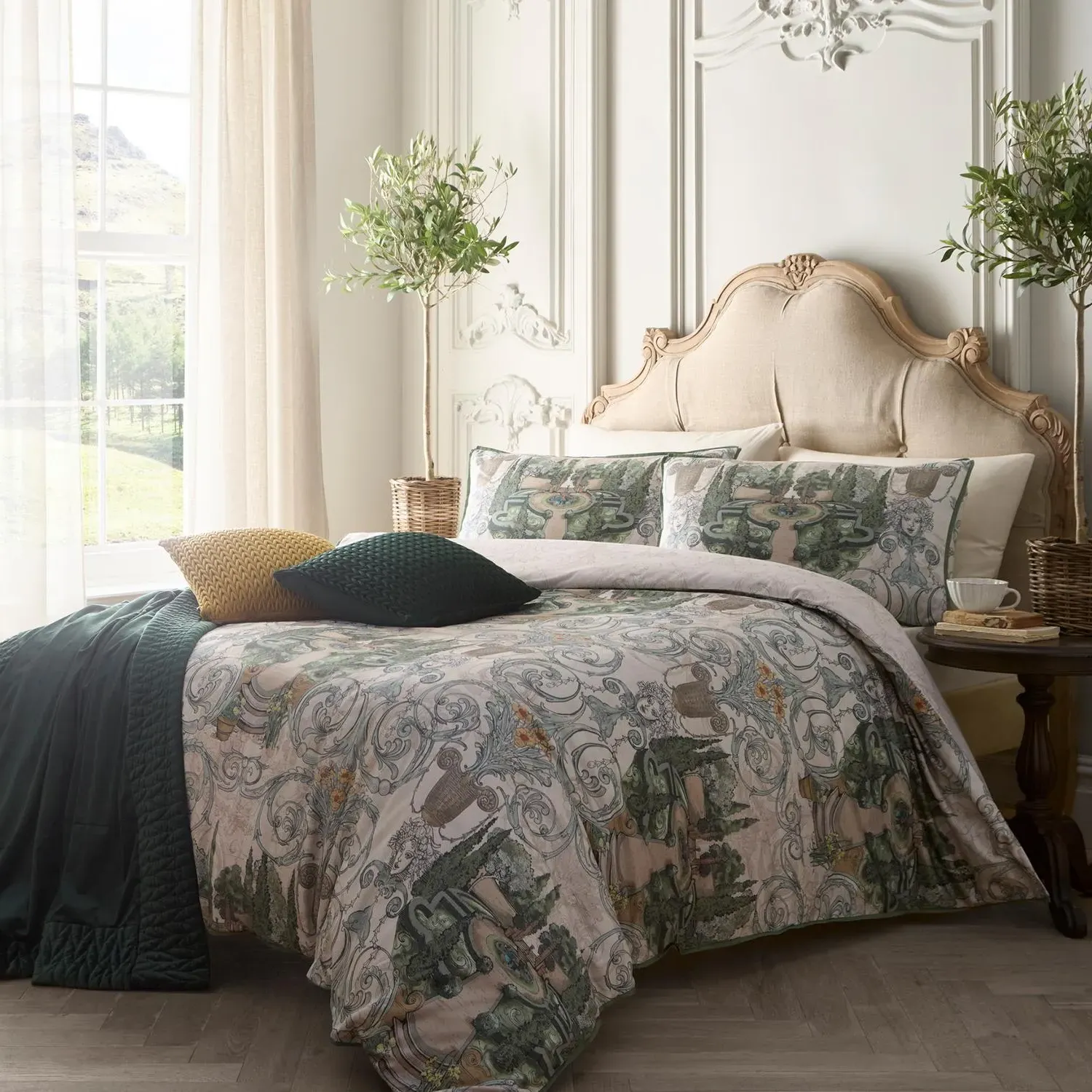 Laurence Llewelyn-Bowen Tuscan Garden Super King Duvet Set - Green, Cotton Sateen by Julian Charles, image 2