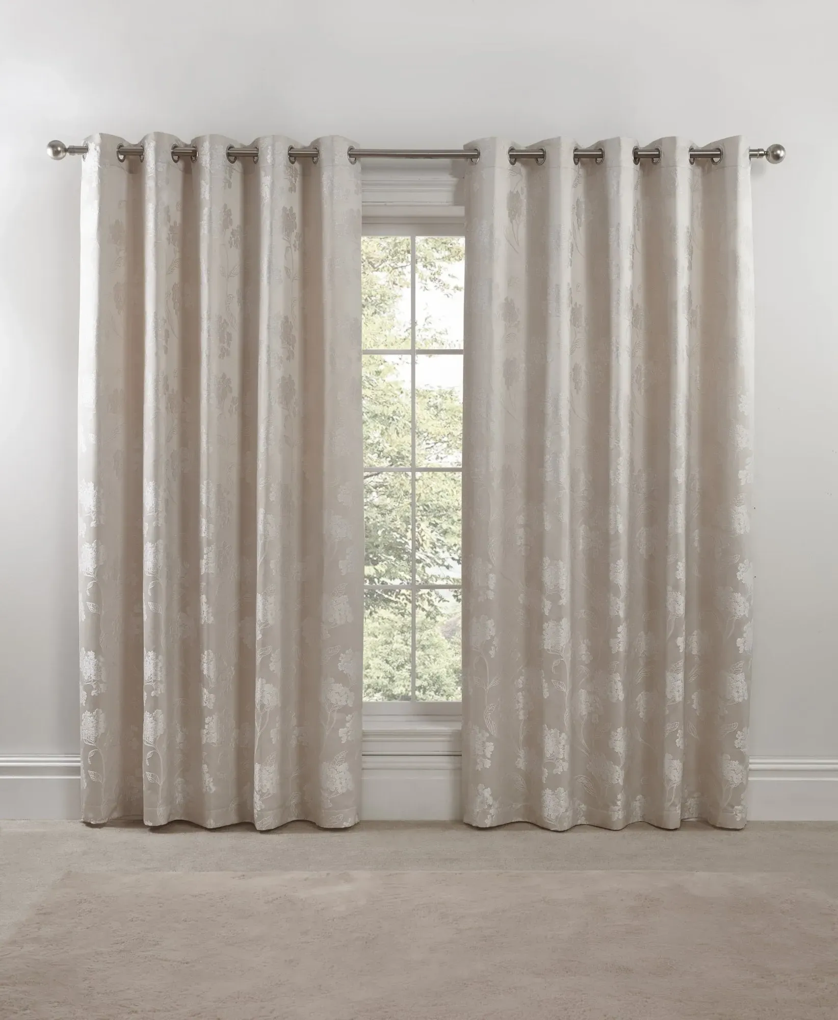 Lined Eyelet Curtains with Floral Design - Cream