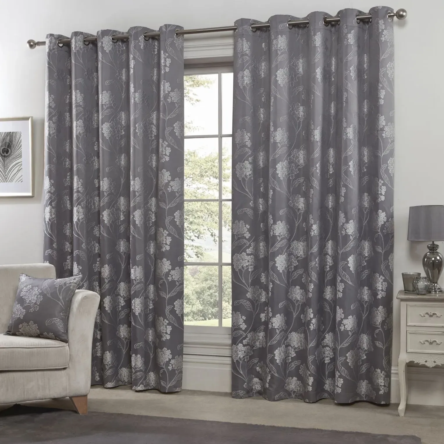 Lined Eyelet Curtains with Floral Design - Grey