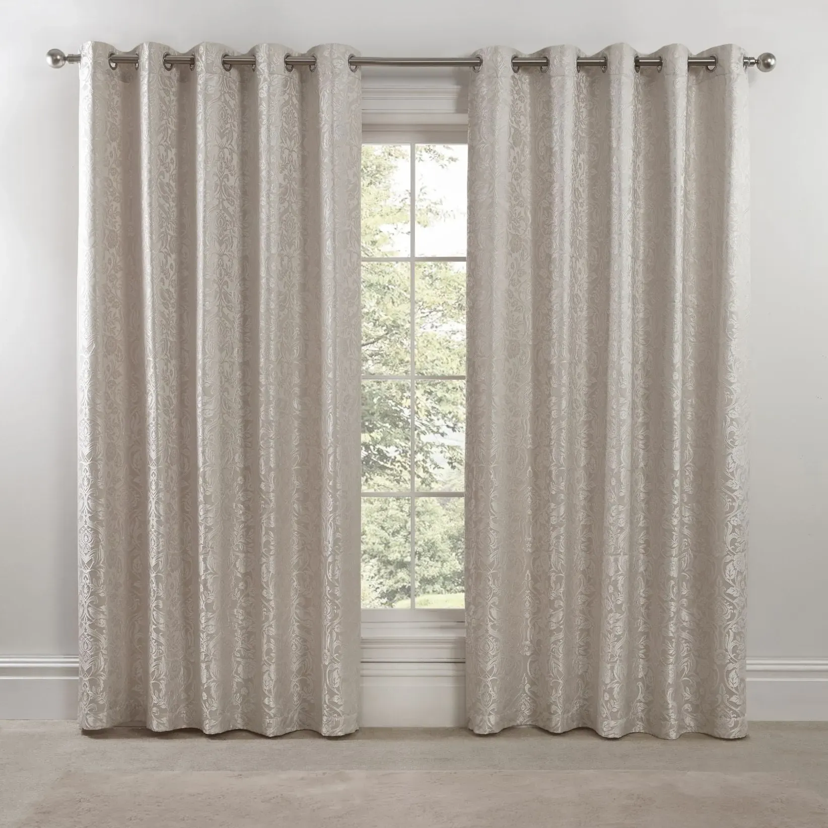 Lined Eyelet Curtains with Jacquard - Cream