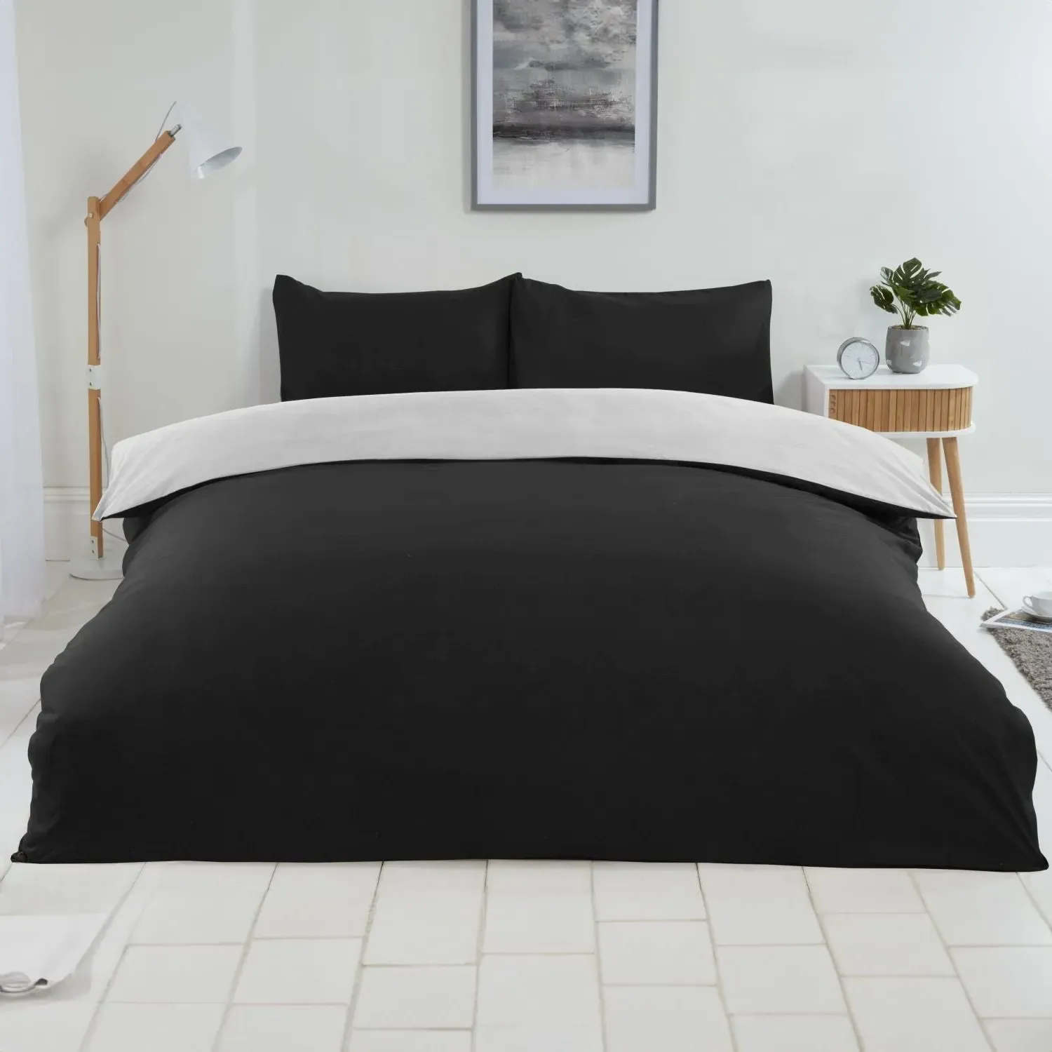 Single Reversible Duvet Set - Black & White product