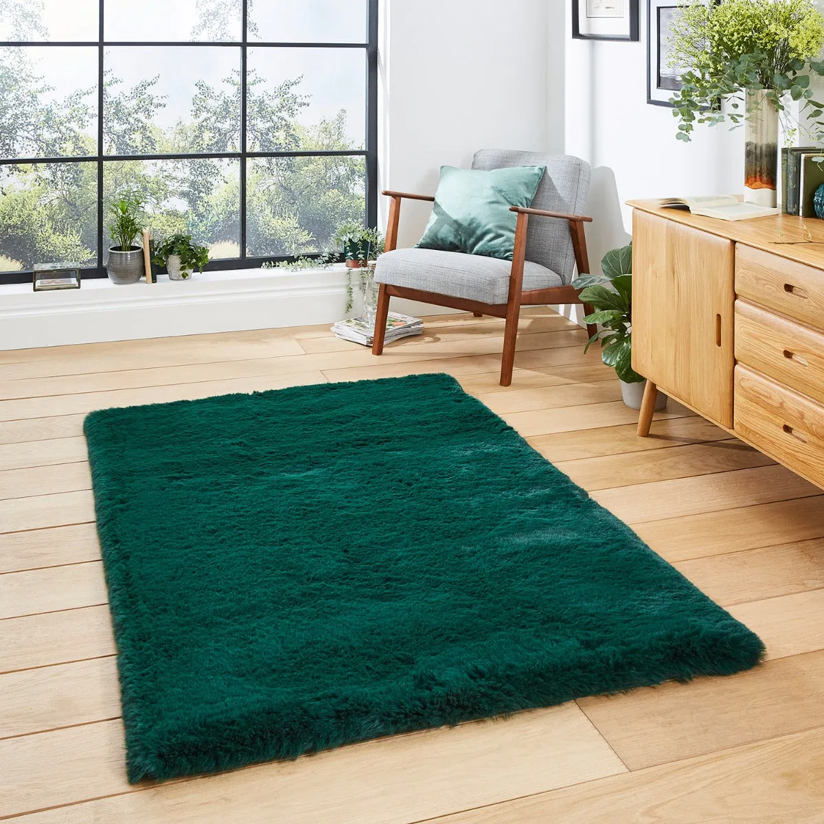 Medium Shaggy Rug - Emerald Green