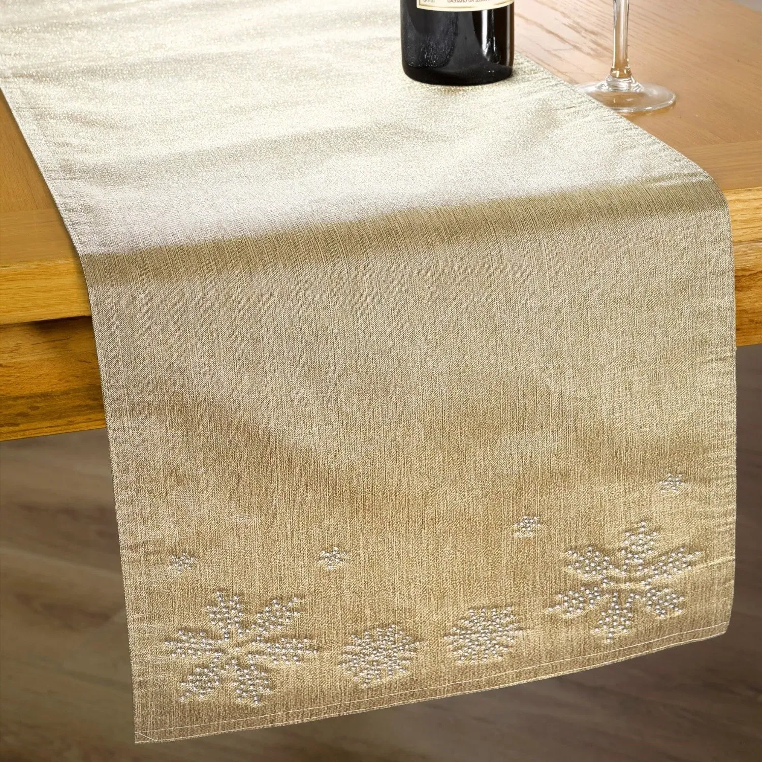 Metallic Table Runner with Diamante - Gold image