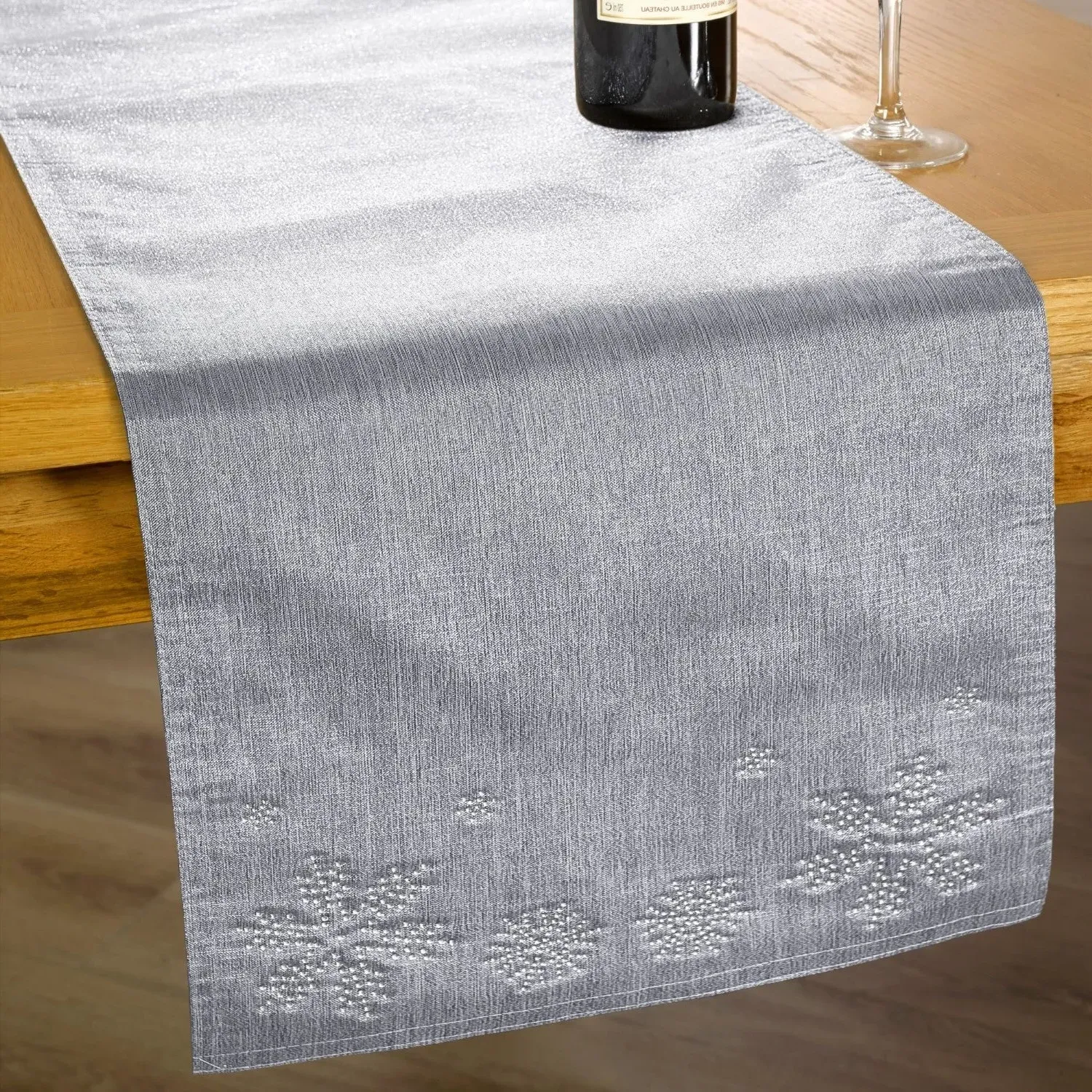 Metallic Table Runner with Diamante - Silver