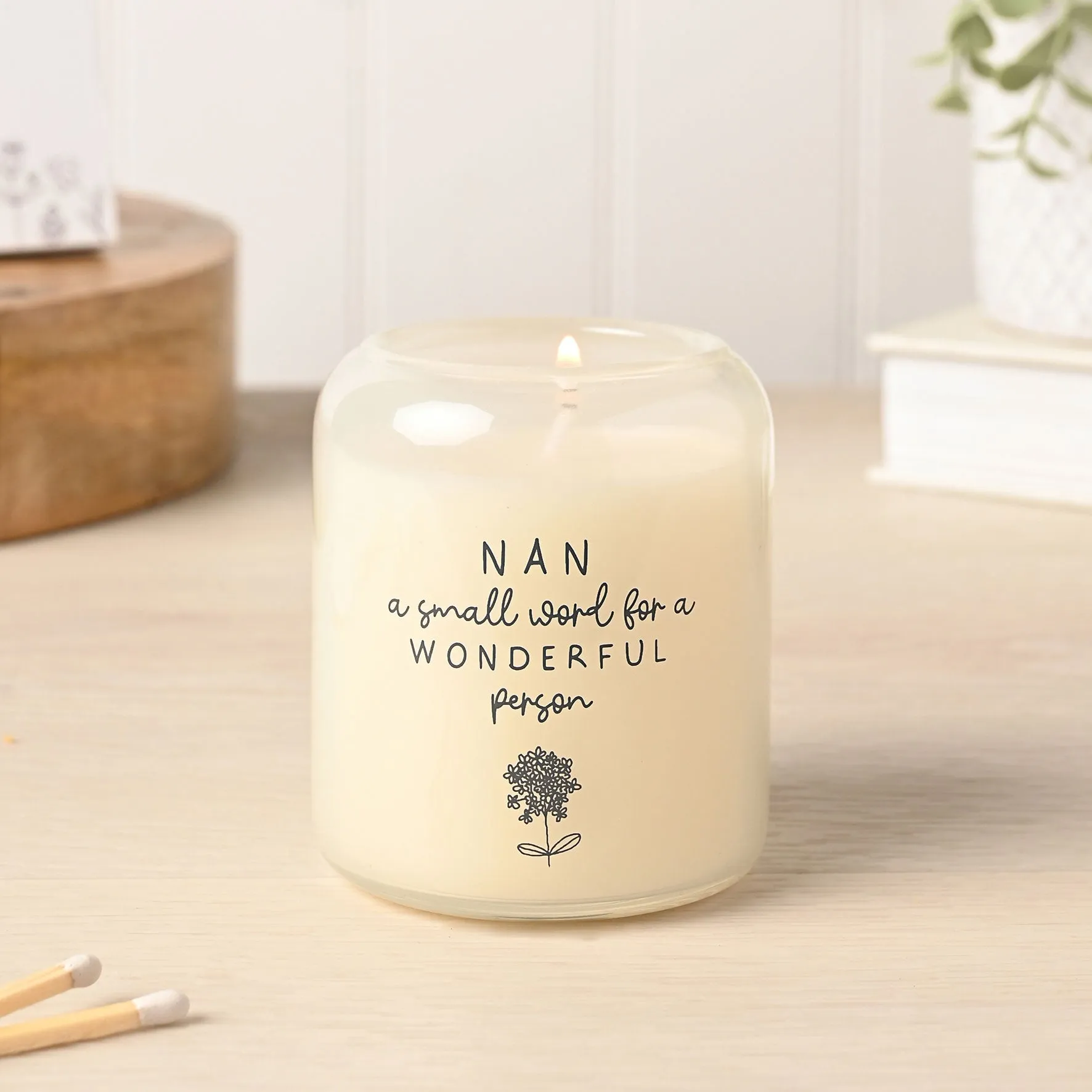 Moments Nan Candle - Cream product