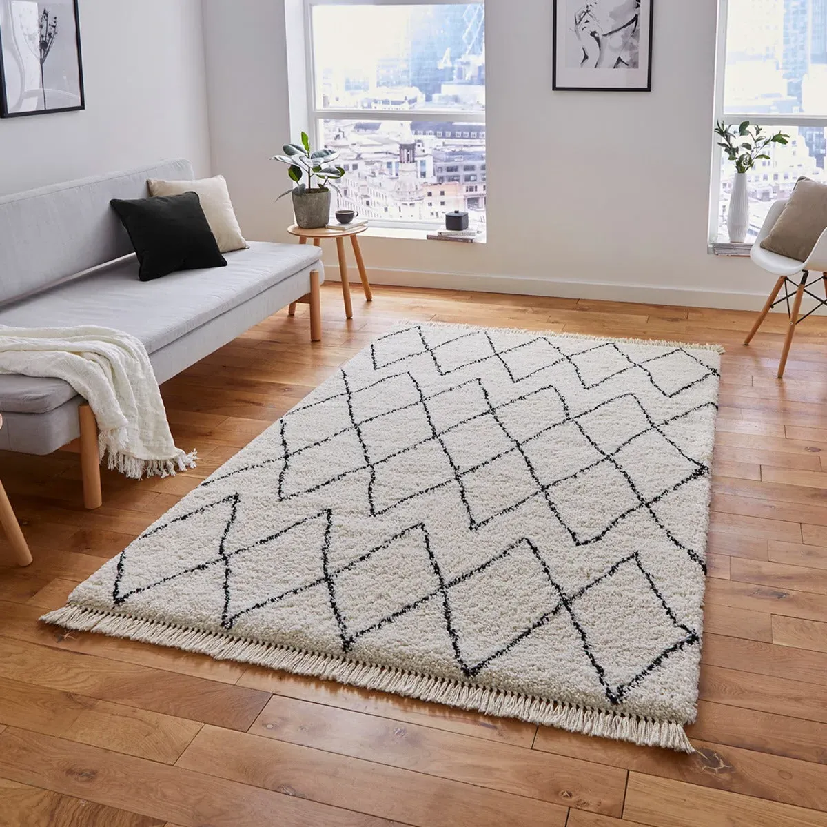 Moroccan Style Area Rug - White and Black