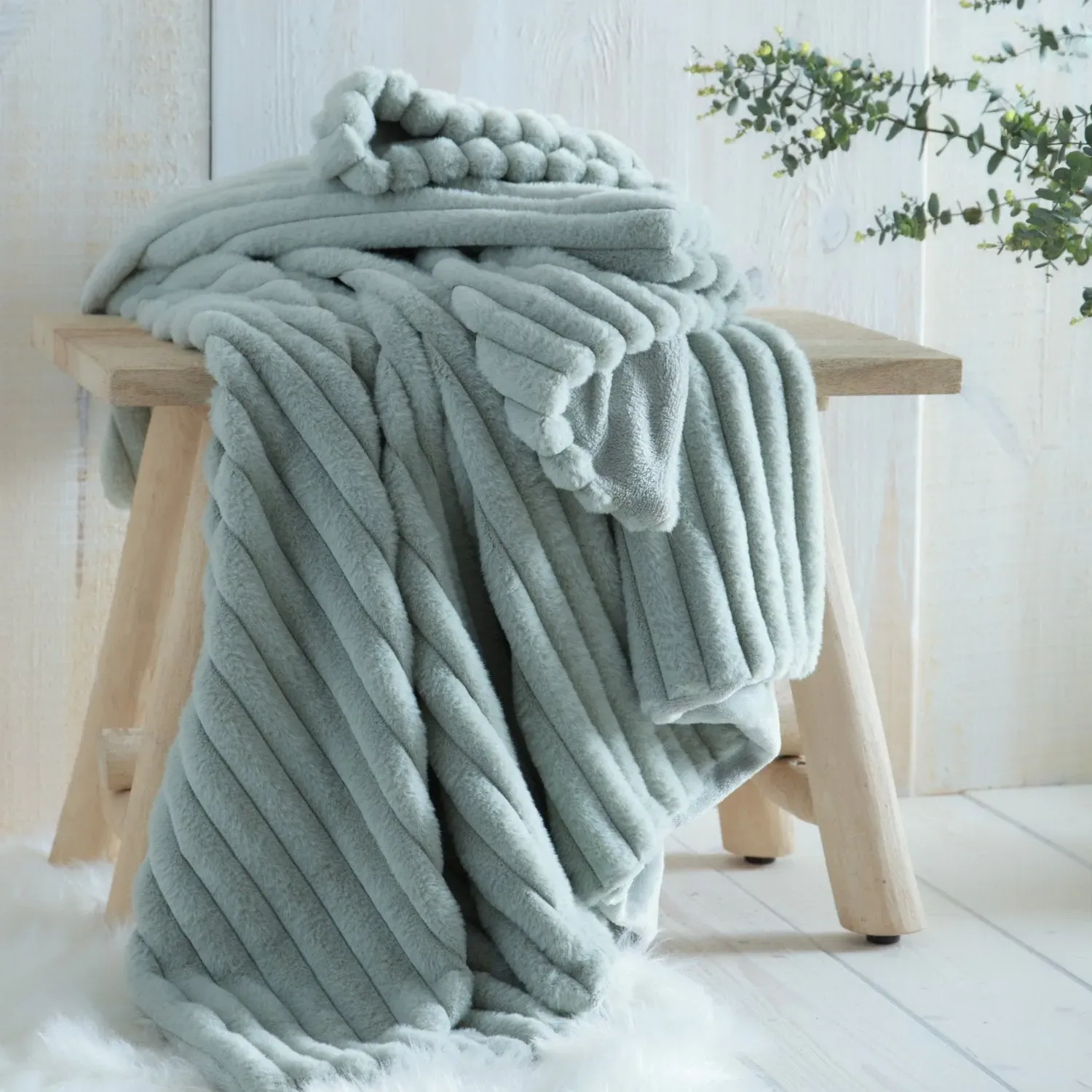 Morritz Faux Fur Throw - Green by Julian Charles