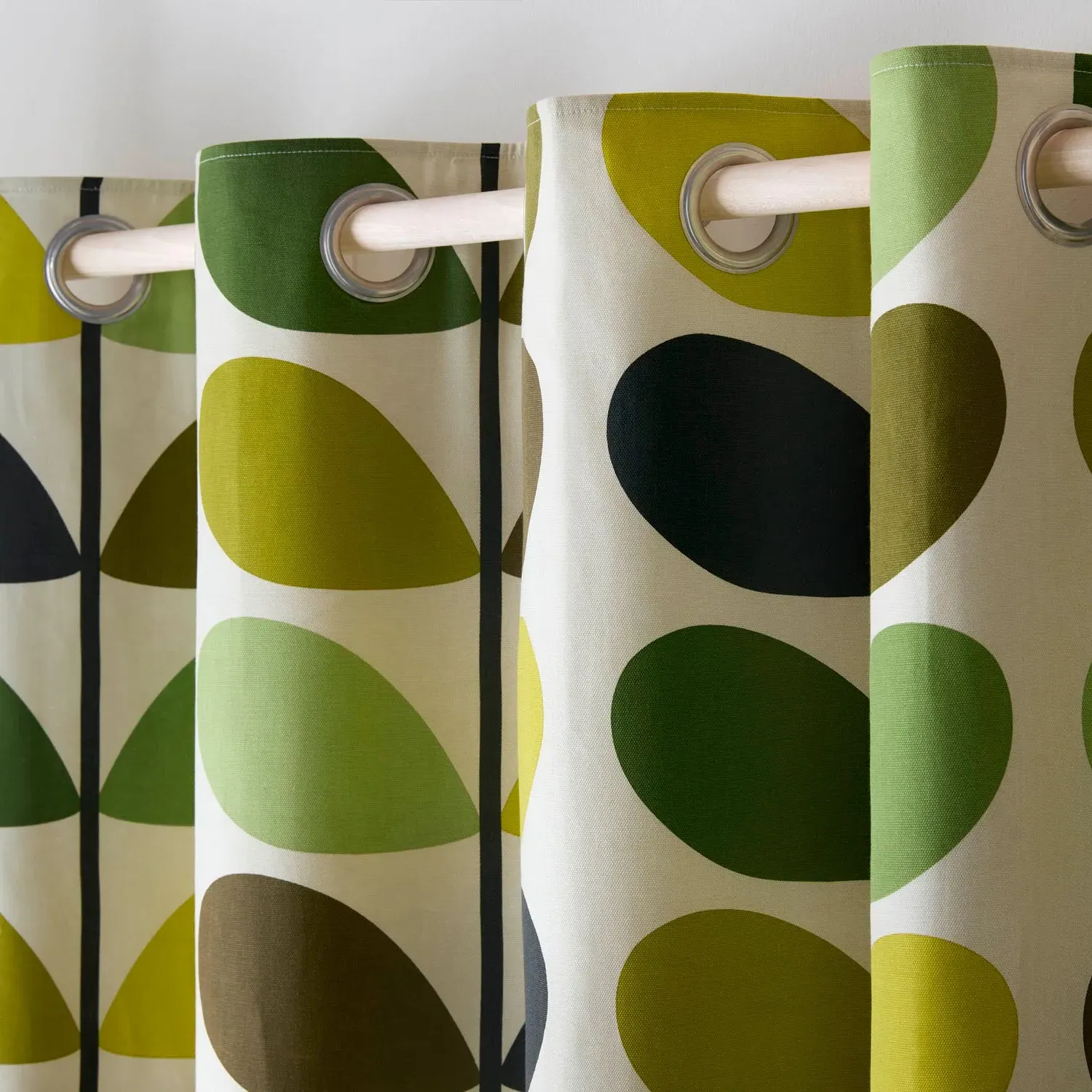 Orla Kiely Multi Stem Fern-Ochre Eyelet Curtains - Green, Cotton by Julian Charles, image 2