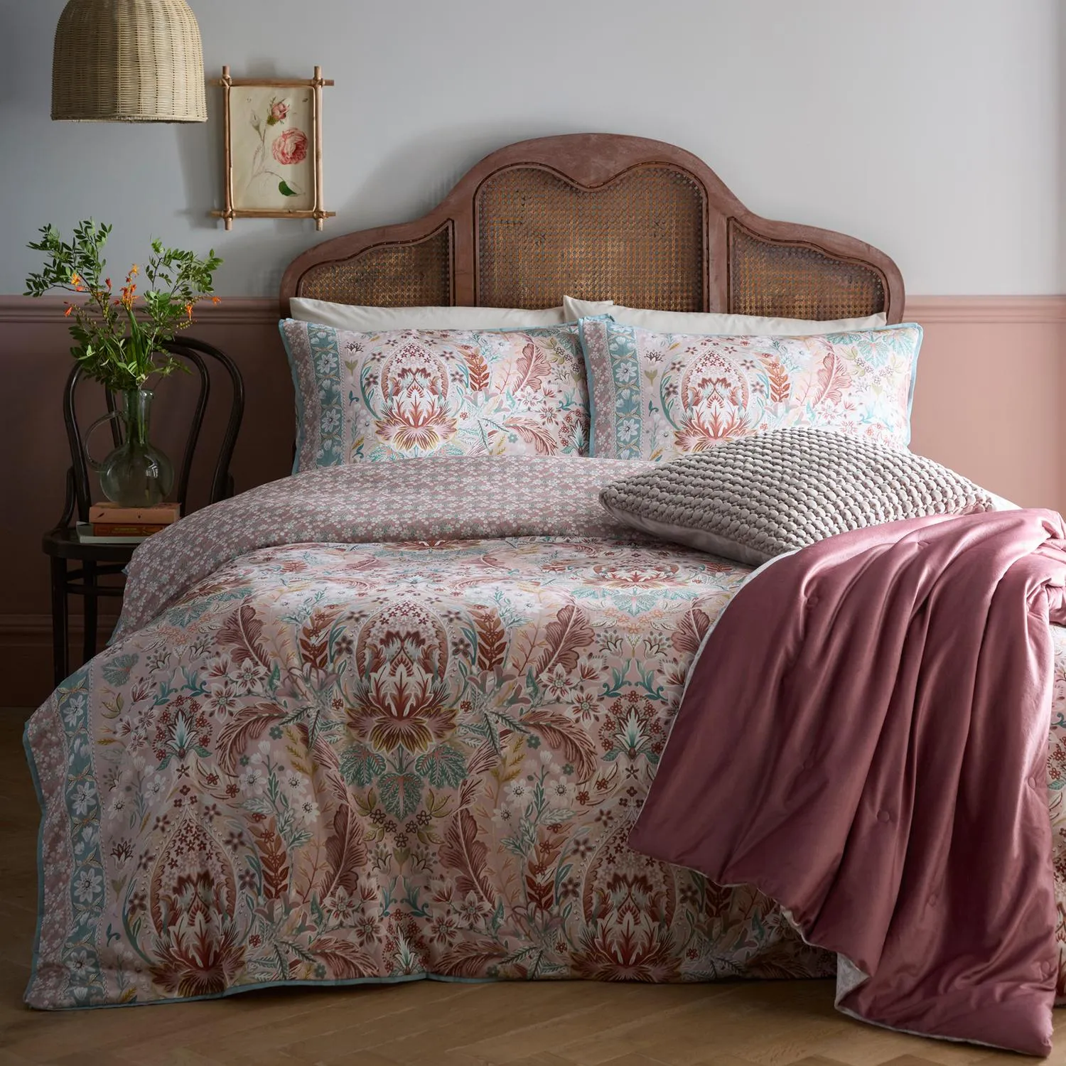Ornamental Floral Damask Double Duvet Set - Pink, Cotton product