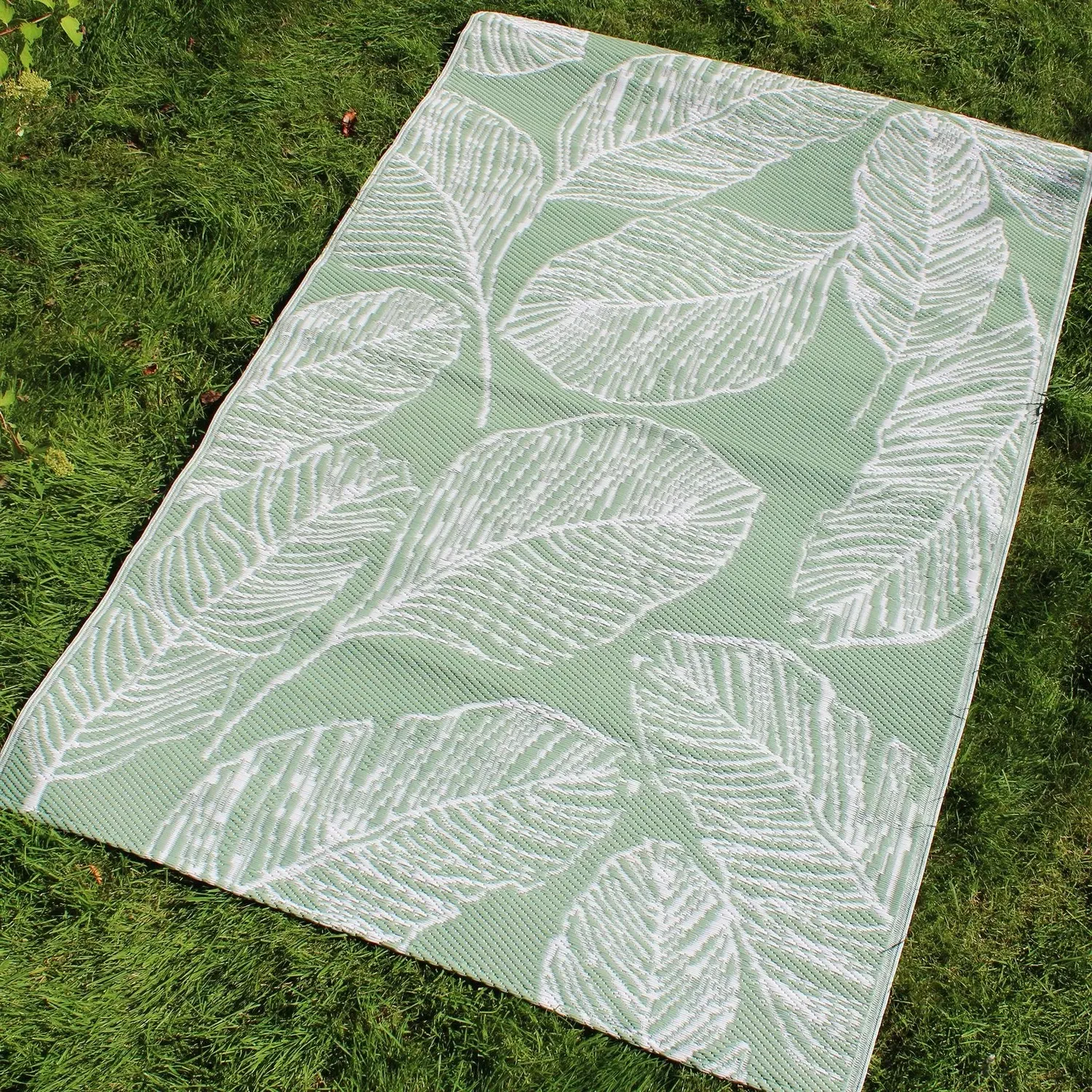 Outdoor Rug Water Resistant - Green, Leaf Pattern