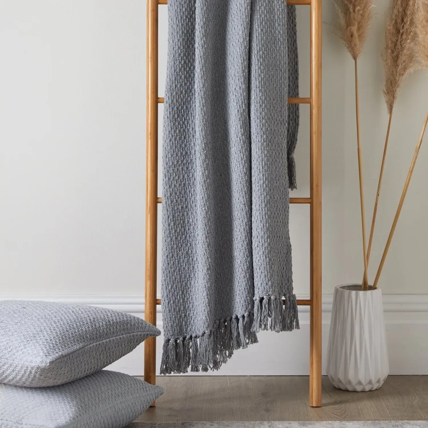 Oversized Cotton Throw with Basket Weave - Grey