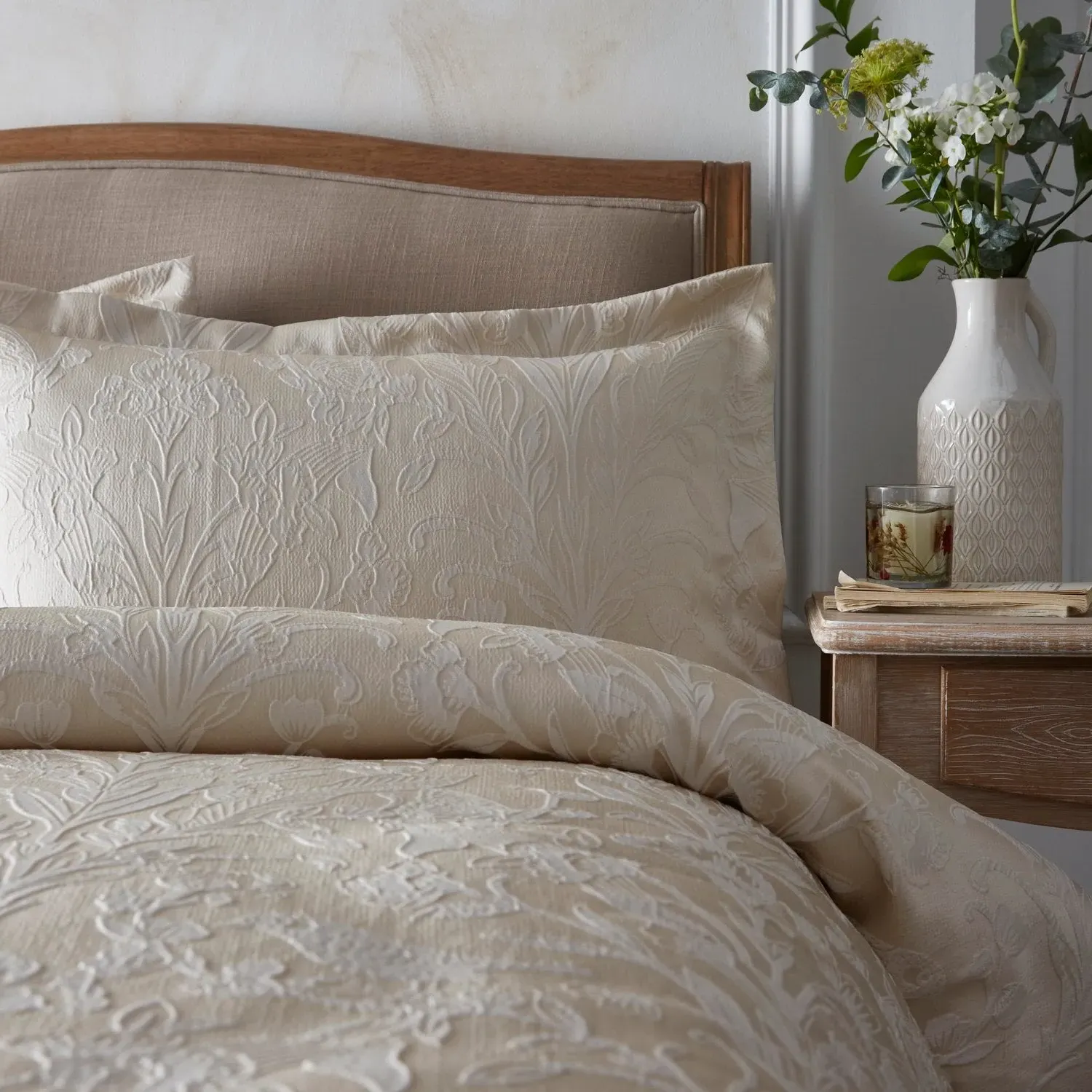 Oxford Pillowcase - Gold, Jacquard image