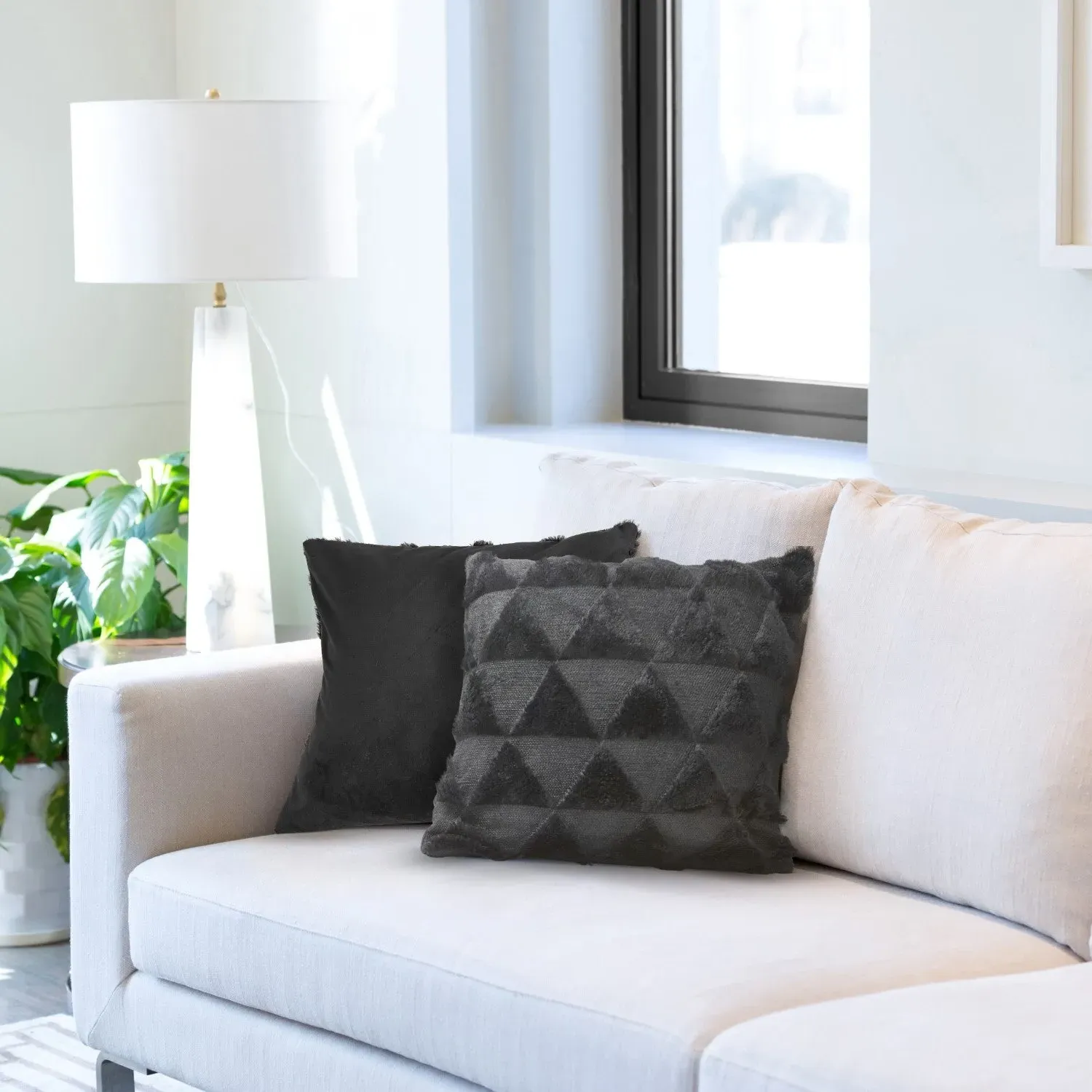 Pair Cushion Covers Geometric Tufted - Black, Polyester