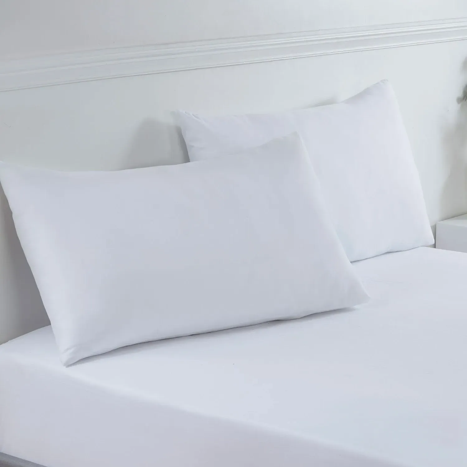 Pair Housewife Pillowcases - White, Microfibre