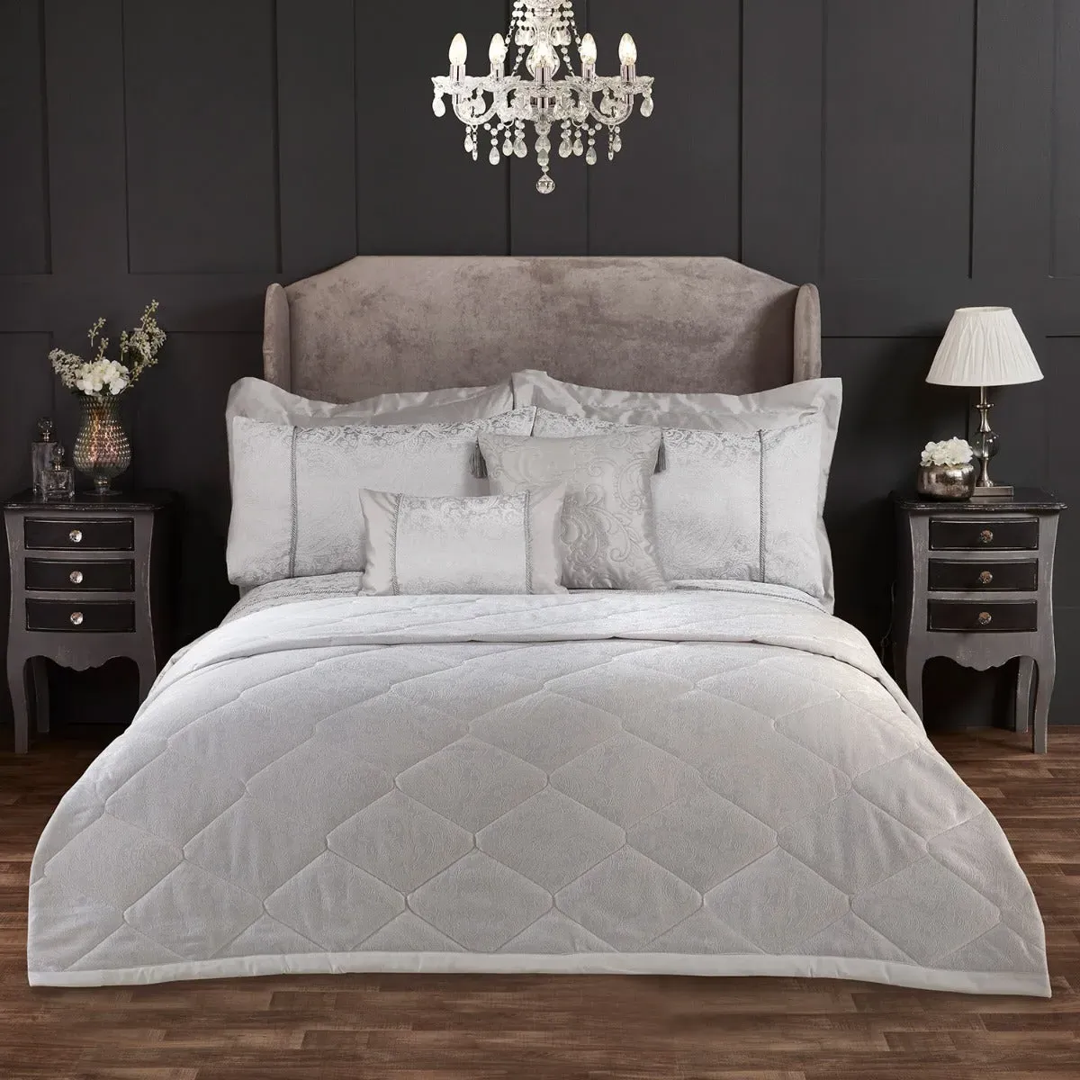 Paisley Bedspread Diamond Quilted - Silver, Jacquard