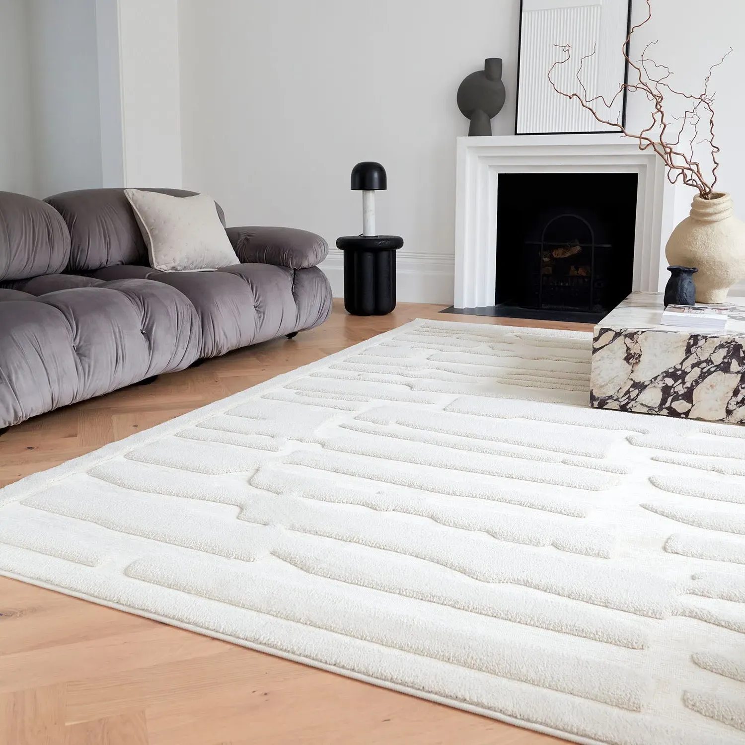 Path Rug with 3D Patterns - Ivory