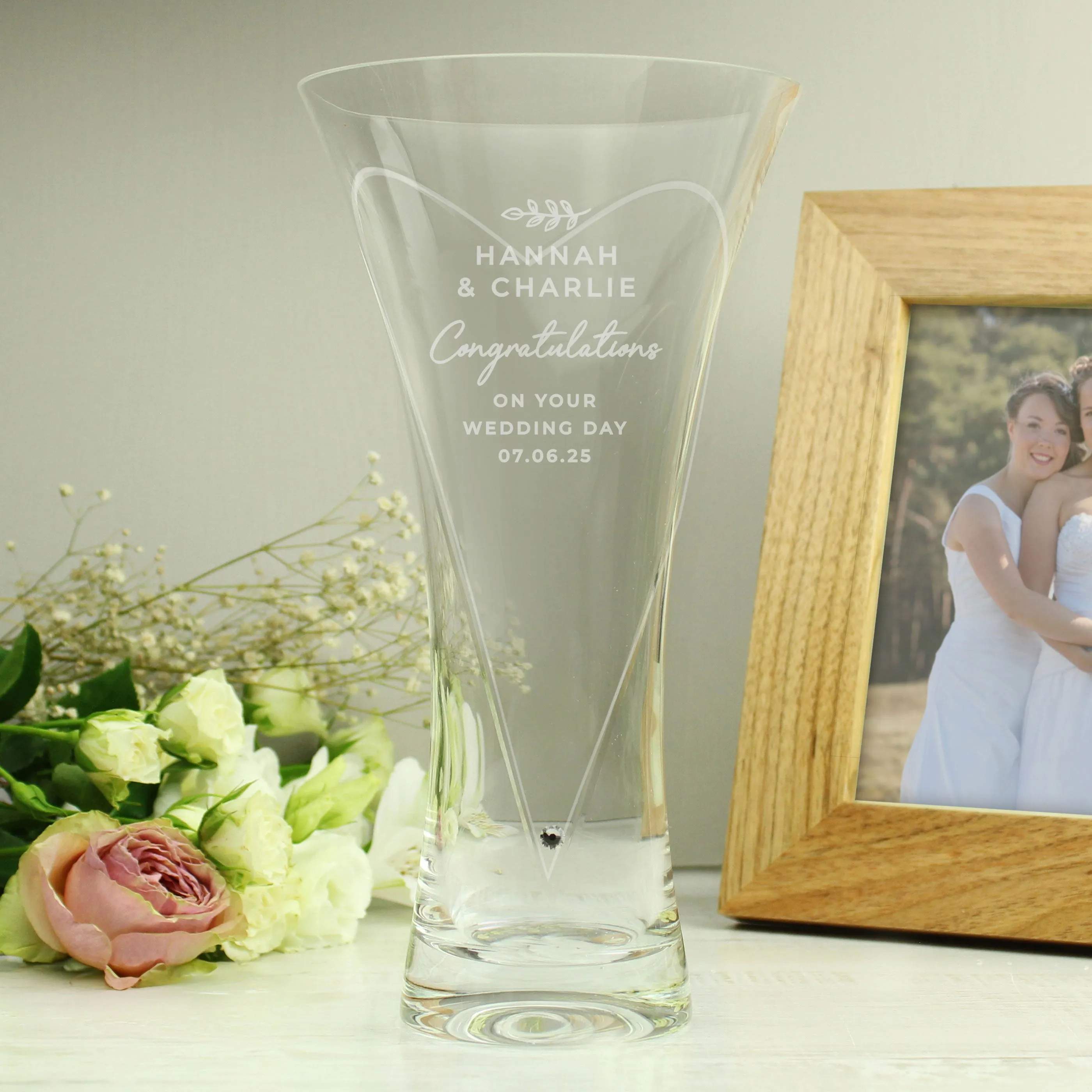 Personalised Leaf Motif Heart Vase Diamond Effect - Clear product