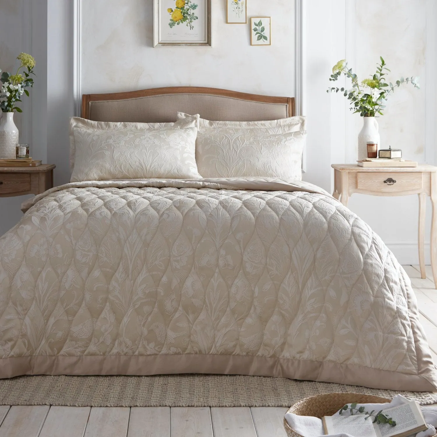Quilted Bedspread - Gold, Jacquard