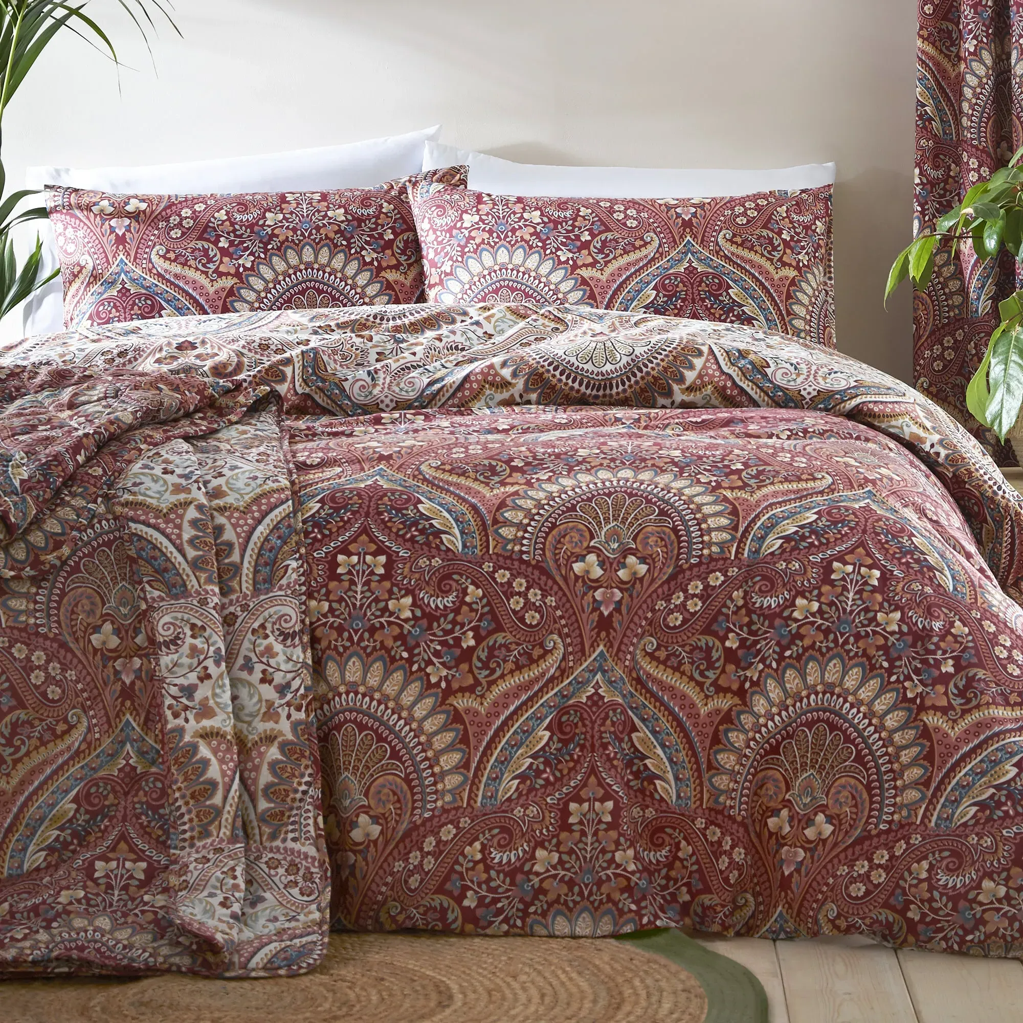 Quilted Bedspread - Multi, Reversible image