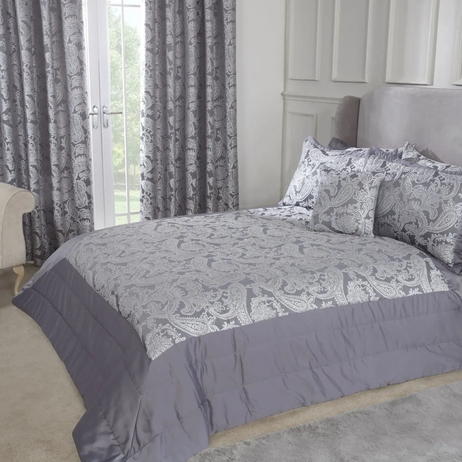 Quilted Bedspread Set with Embellishments - Grey