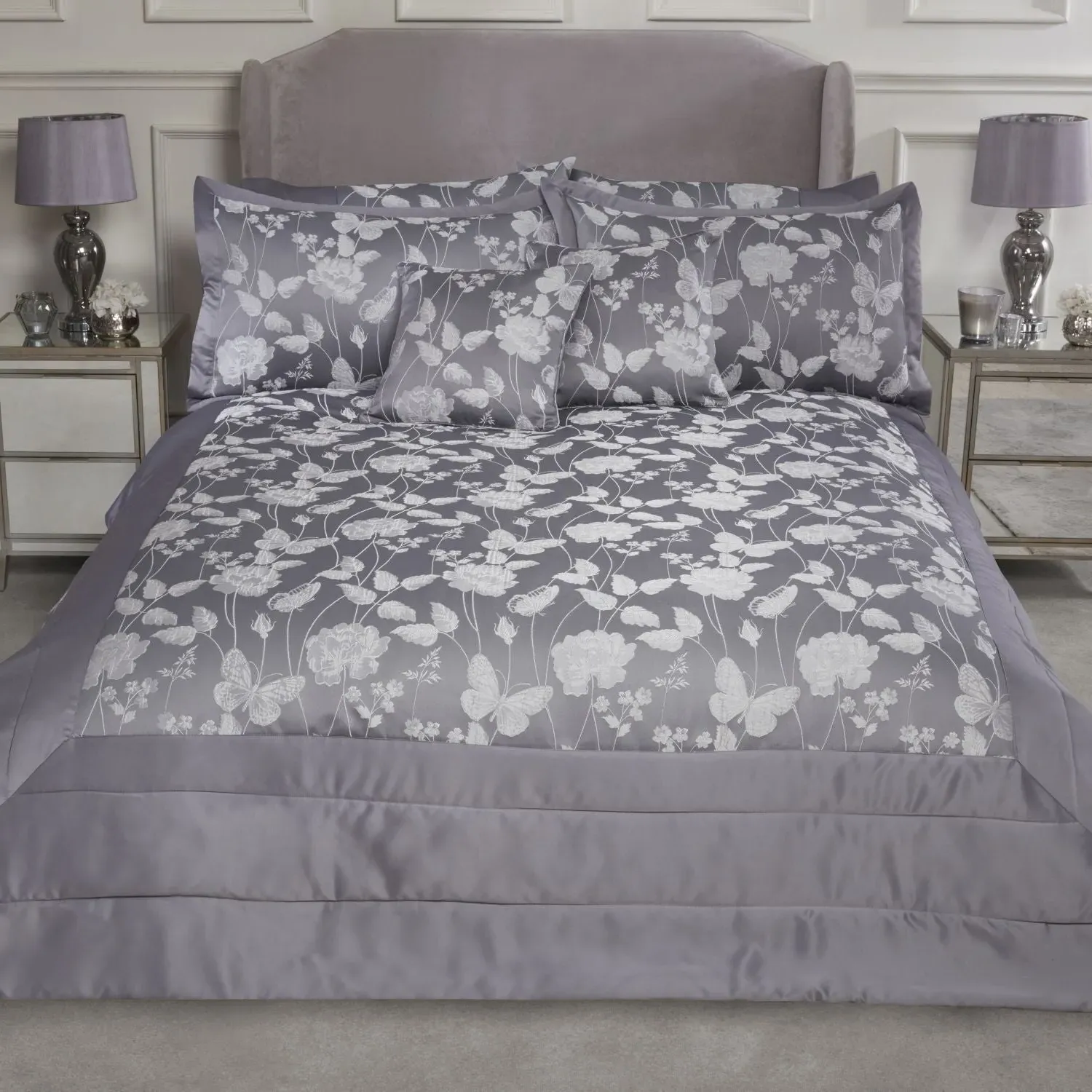 Quilted Bedspread Set with Jacquard - Grey
