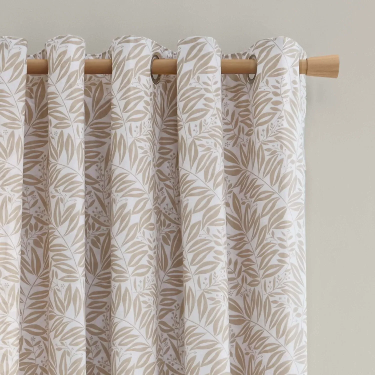 Reversible Eyelet Curtains Leaf Design - Natural