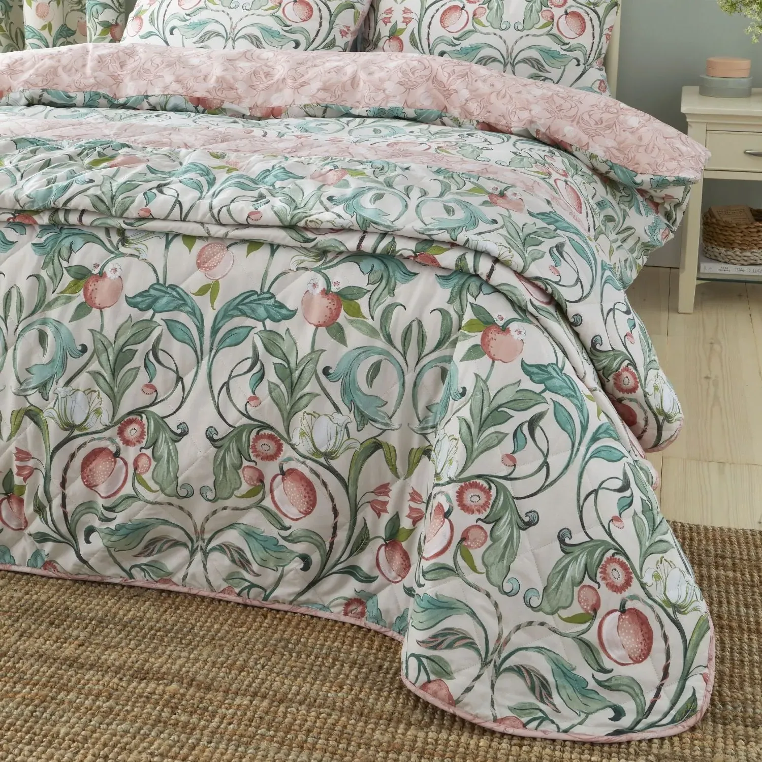 Reversible Quilted Bedspread - Green, Cotton