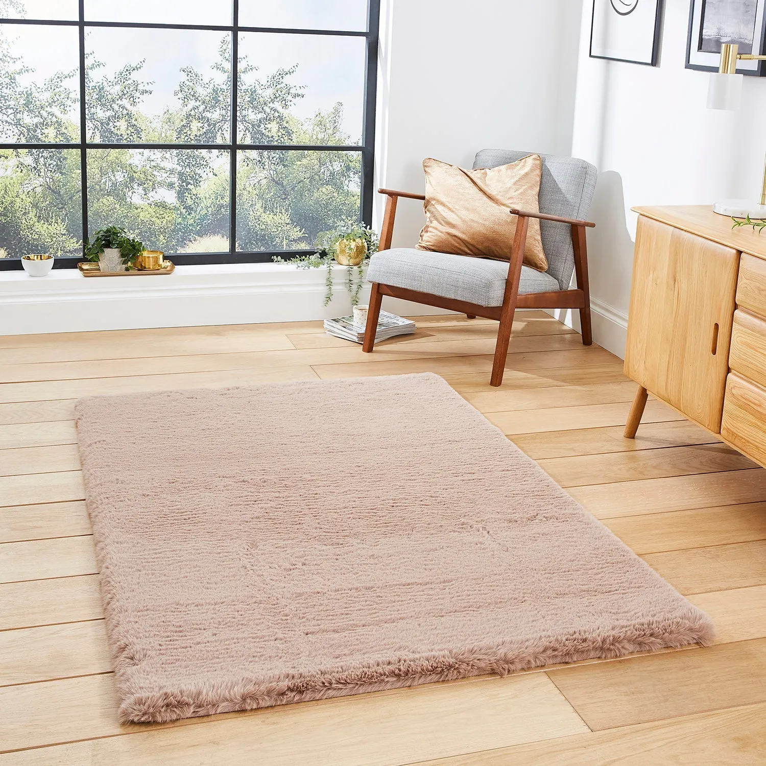 Shaggy Rug with Mink Texture - Brown