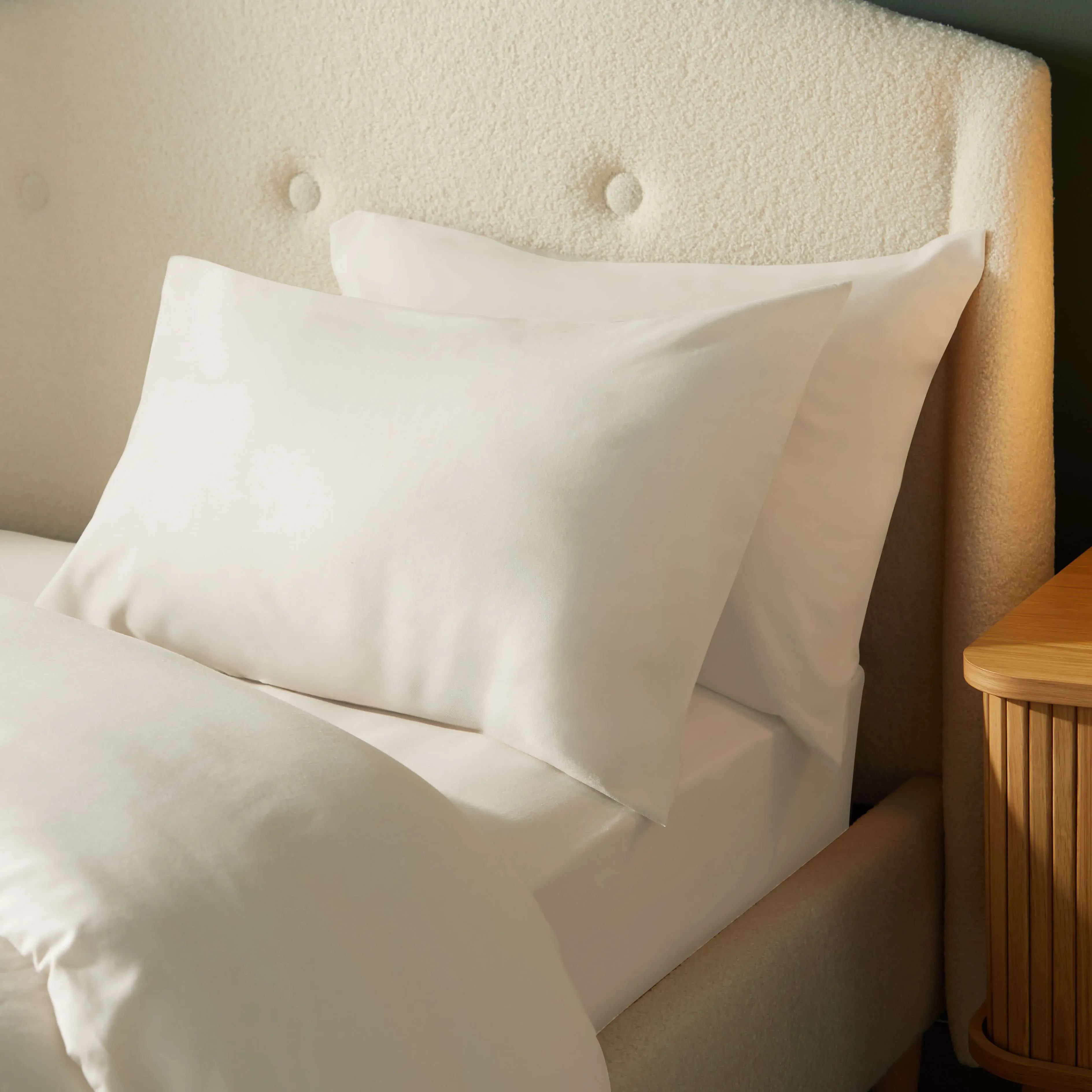 Silentnight Brushed Cotton Pillowcase Pair - Natural product