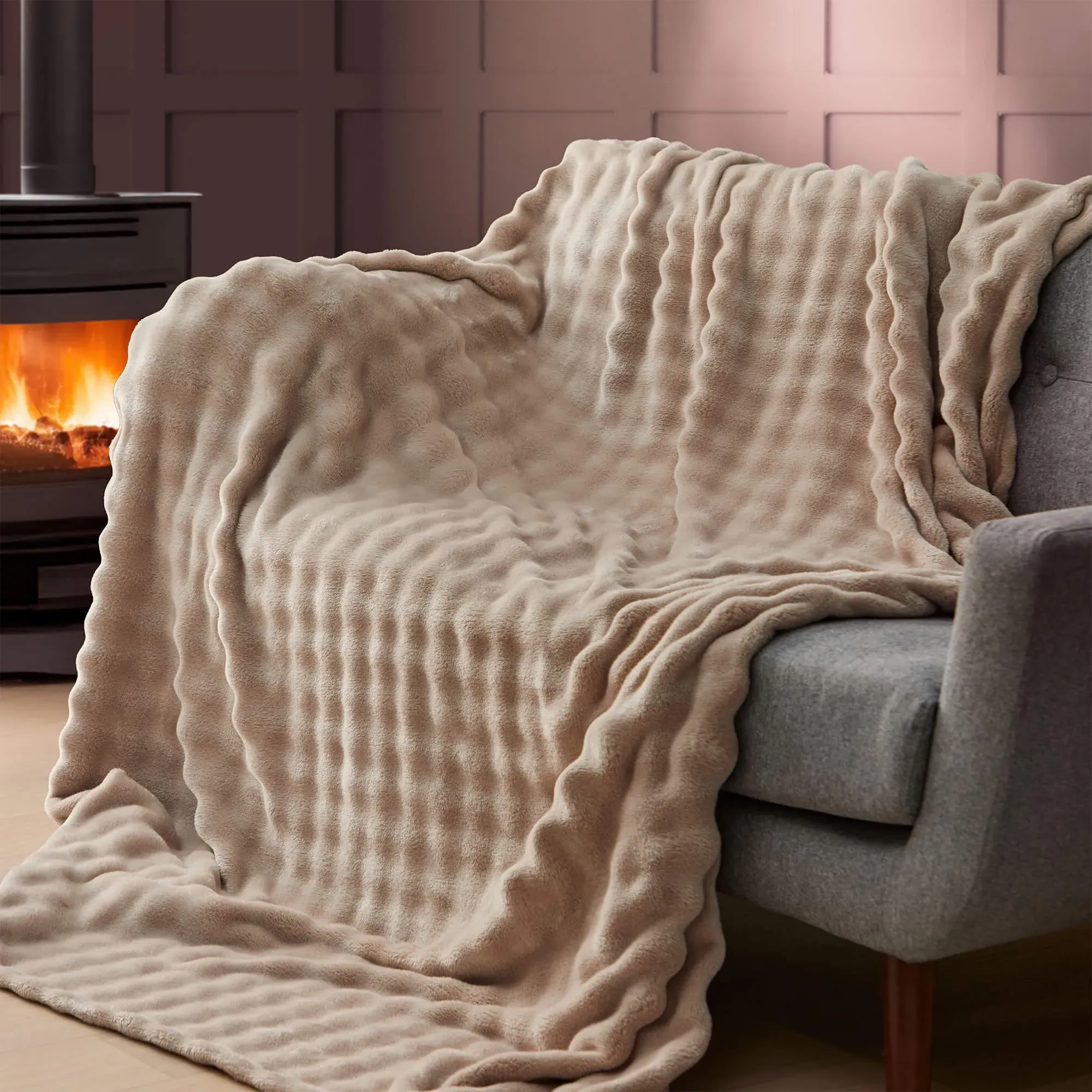 Silentnight Snugsie Bubble Fleece Throw - Natural product