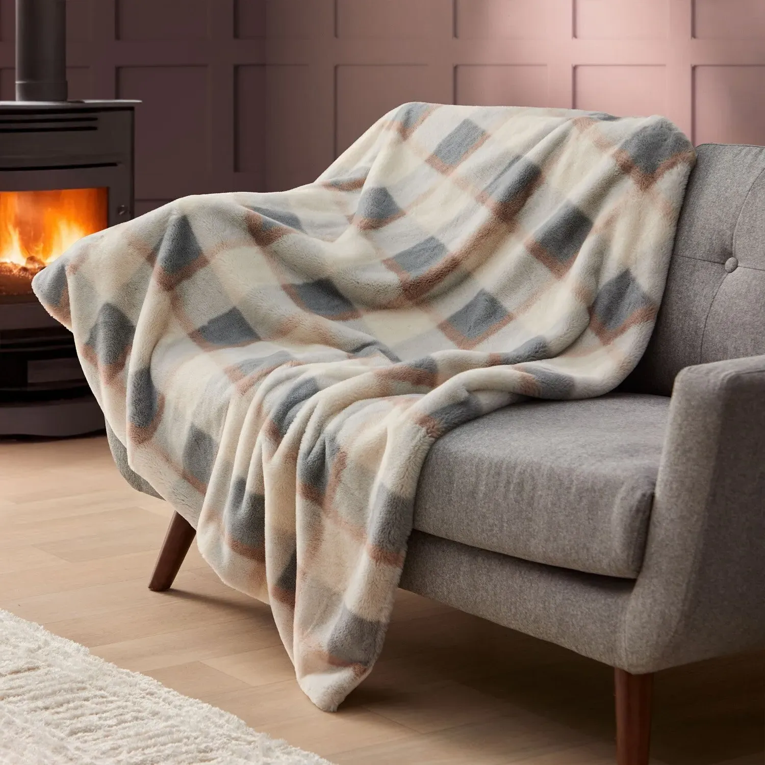 Silentnight Snugsie Natural Check Faux Fur Throw - Natural product