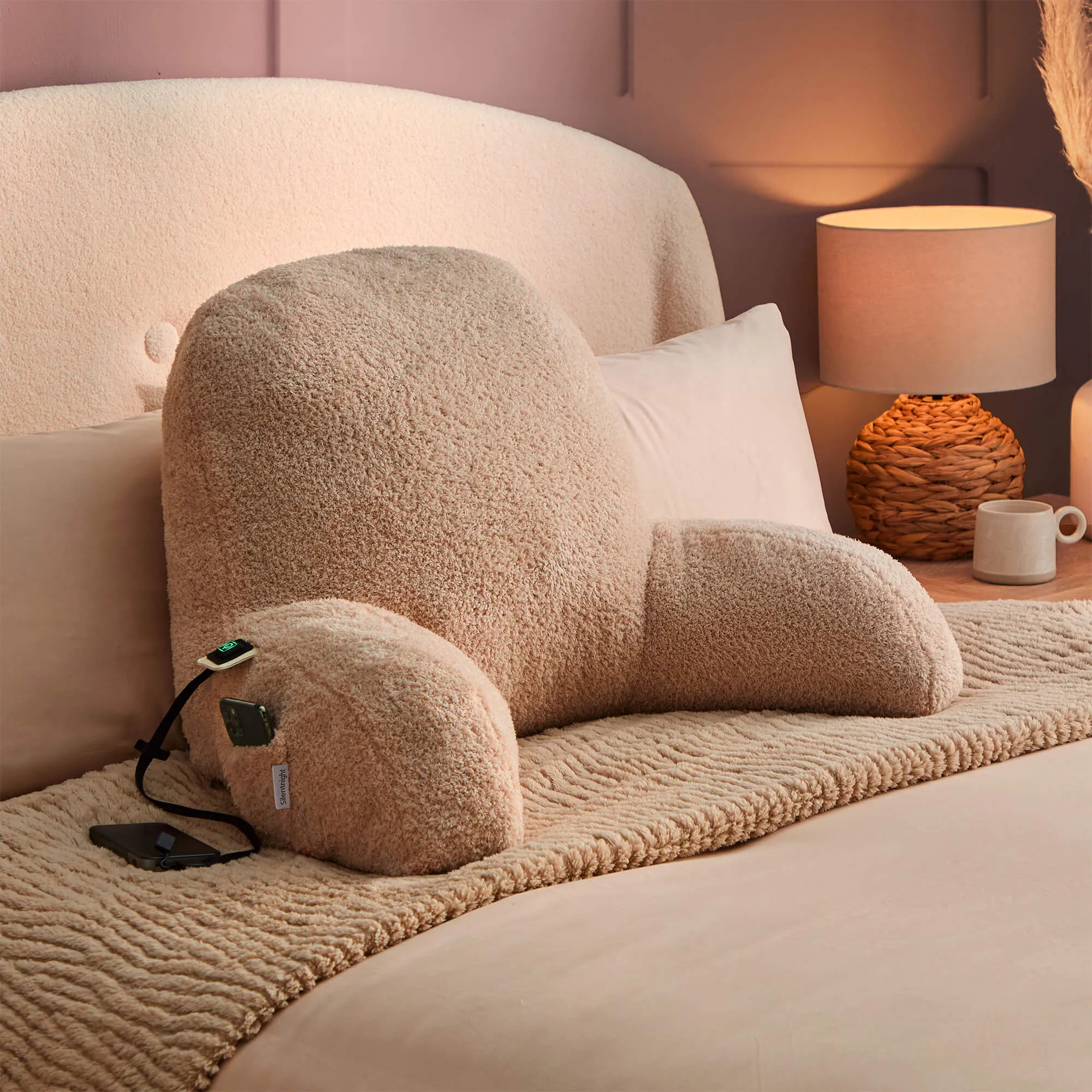 Silentnight USB Heated Cuddle Cushion - Natural product