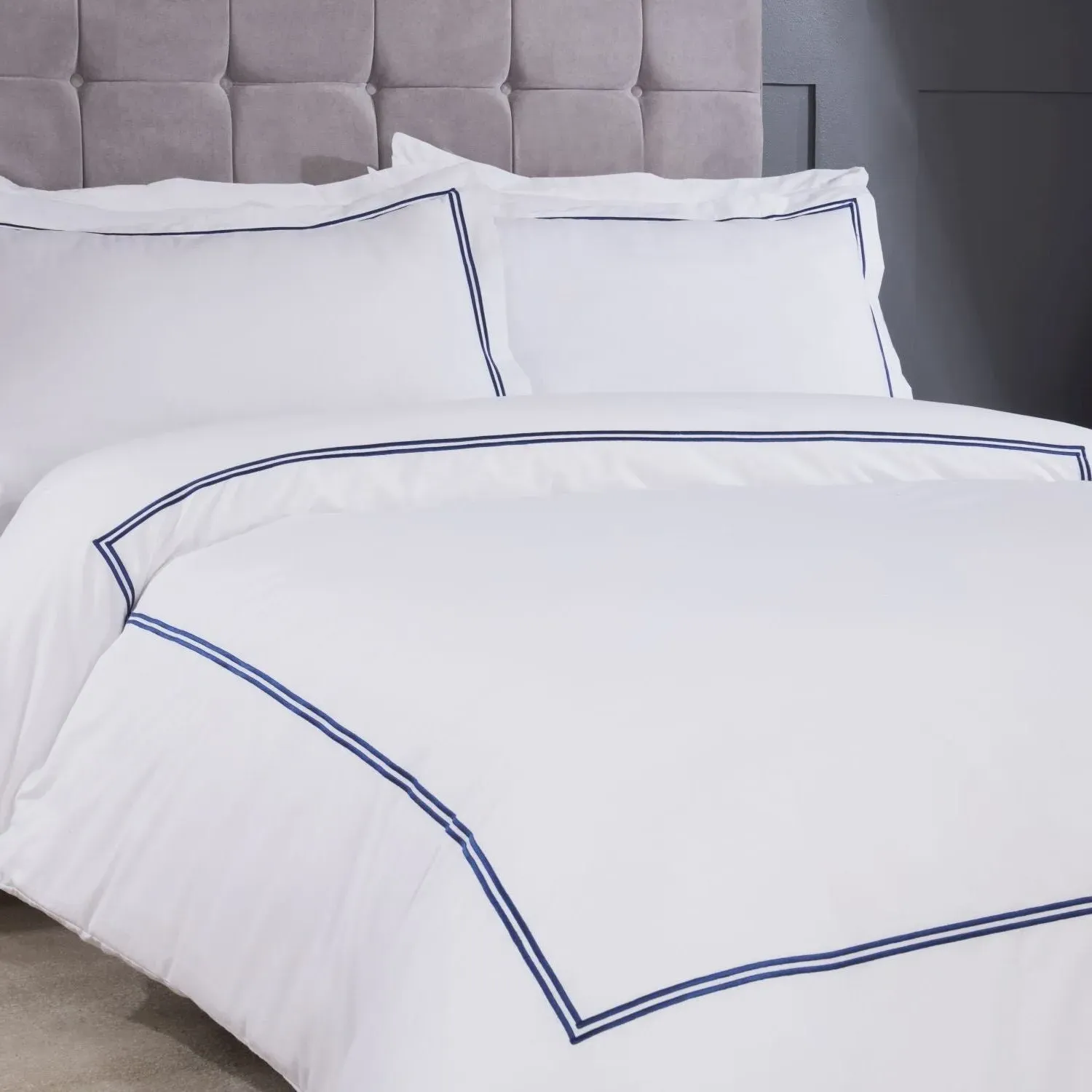Single Duvet Set with Embroidery - White, Cotton image